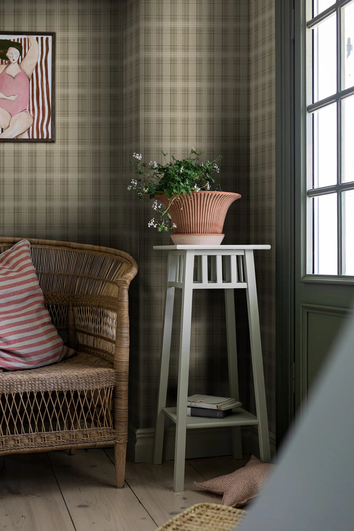 Tapete mit geometrischem Muster in schottischem Karomuster TAILOR’S TWEED gedämpftes Grün mit Beige