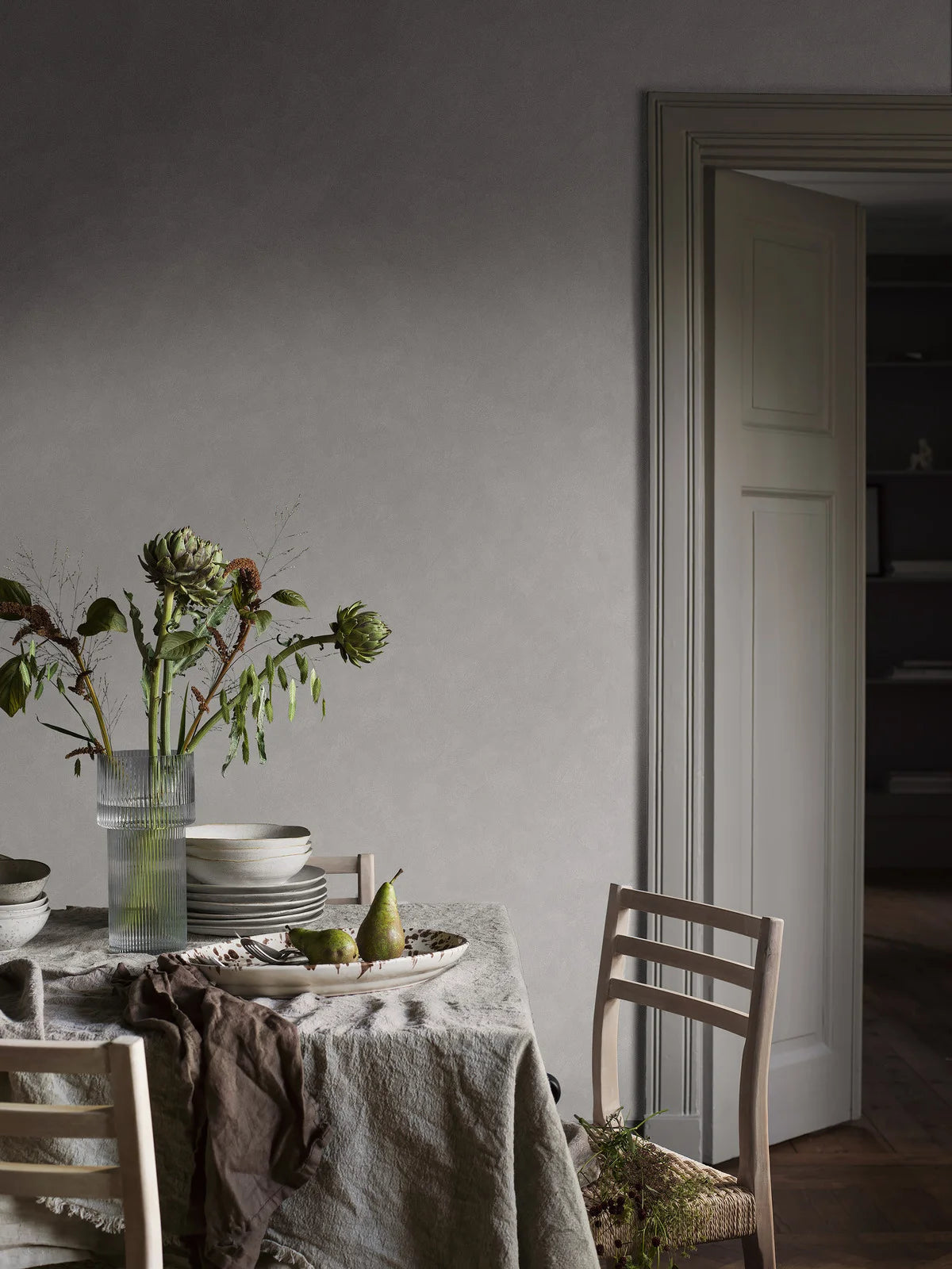 Painter's Wall White Gypsum Effect Wallpaper