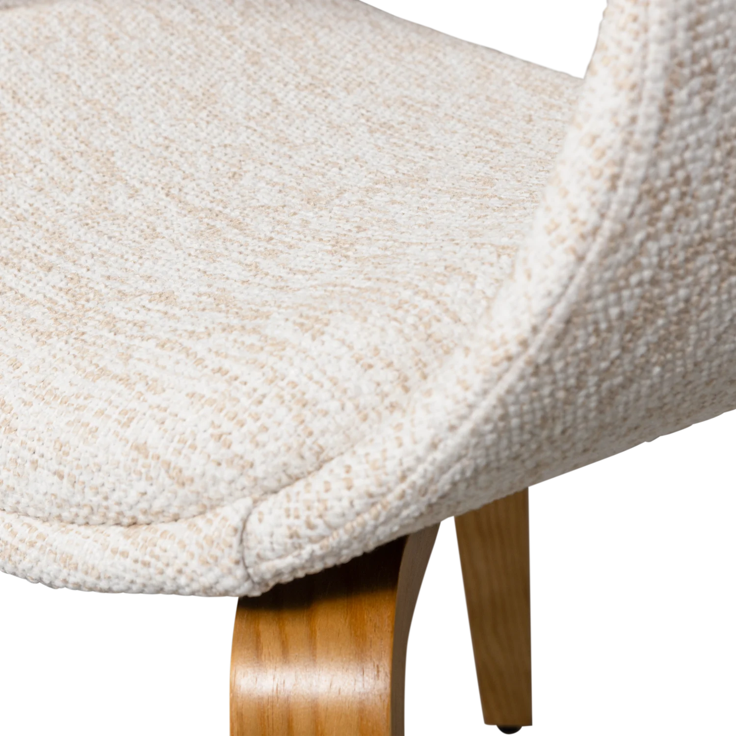 Sessel mit Armlehnen YOSSI cremefarben mit hellbraunem Holzgestell