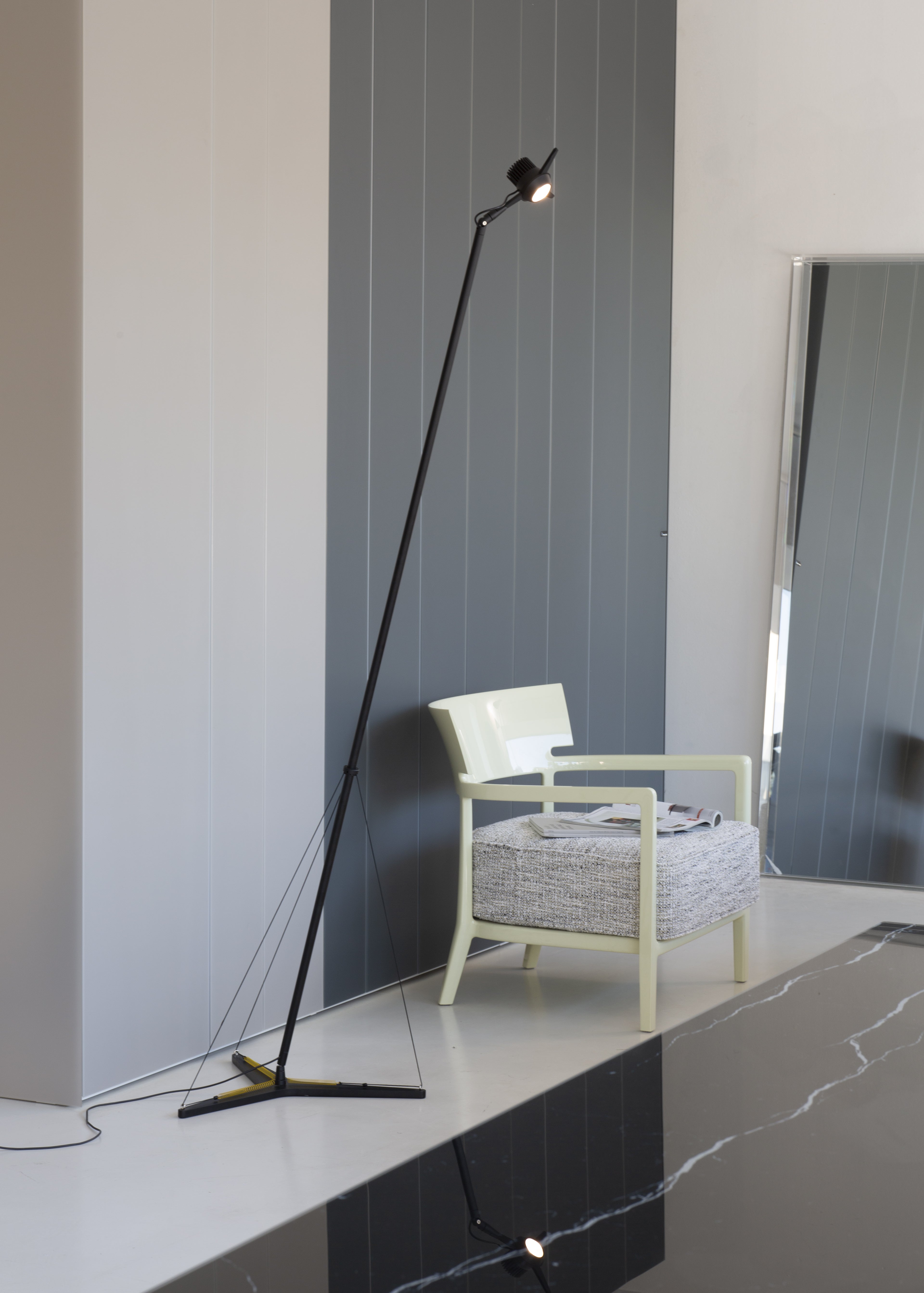 Lampa podłogowa Y3 czarny
