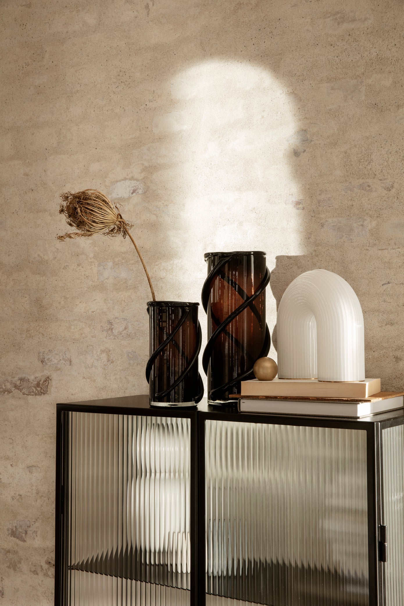 Tischlampe Vuelta Milchglas