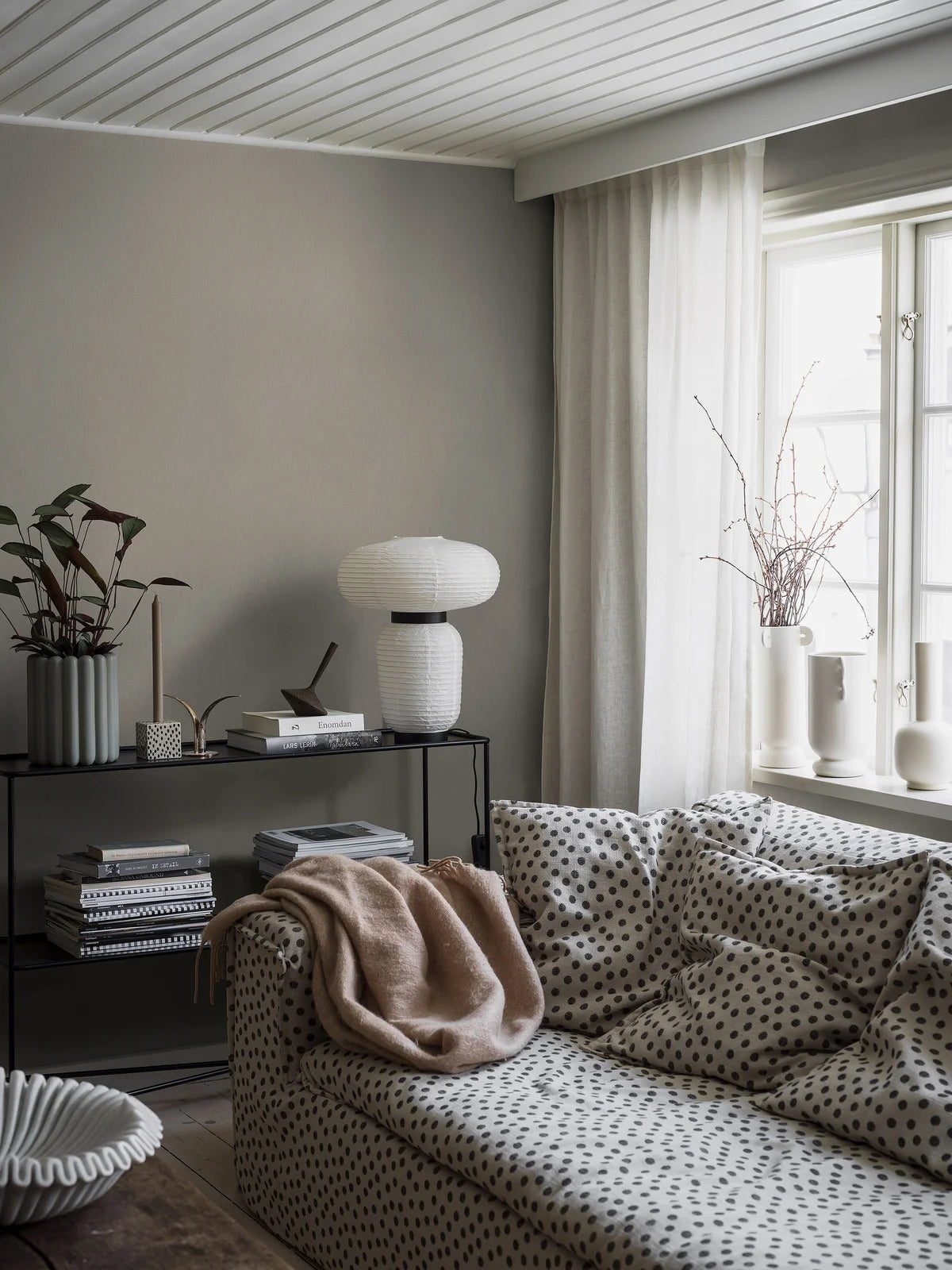 Strukturierte Tapete, die Leinen imitiert - MUSCOT LEINEN hellbraun