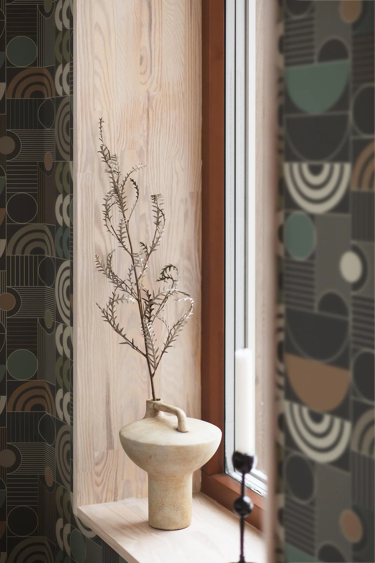 Vlies-Tapete mit geometrischem Muster COSMOPOLITAN schwarz