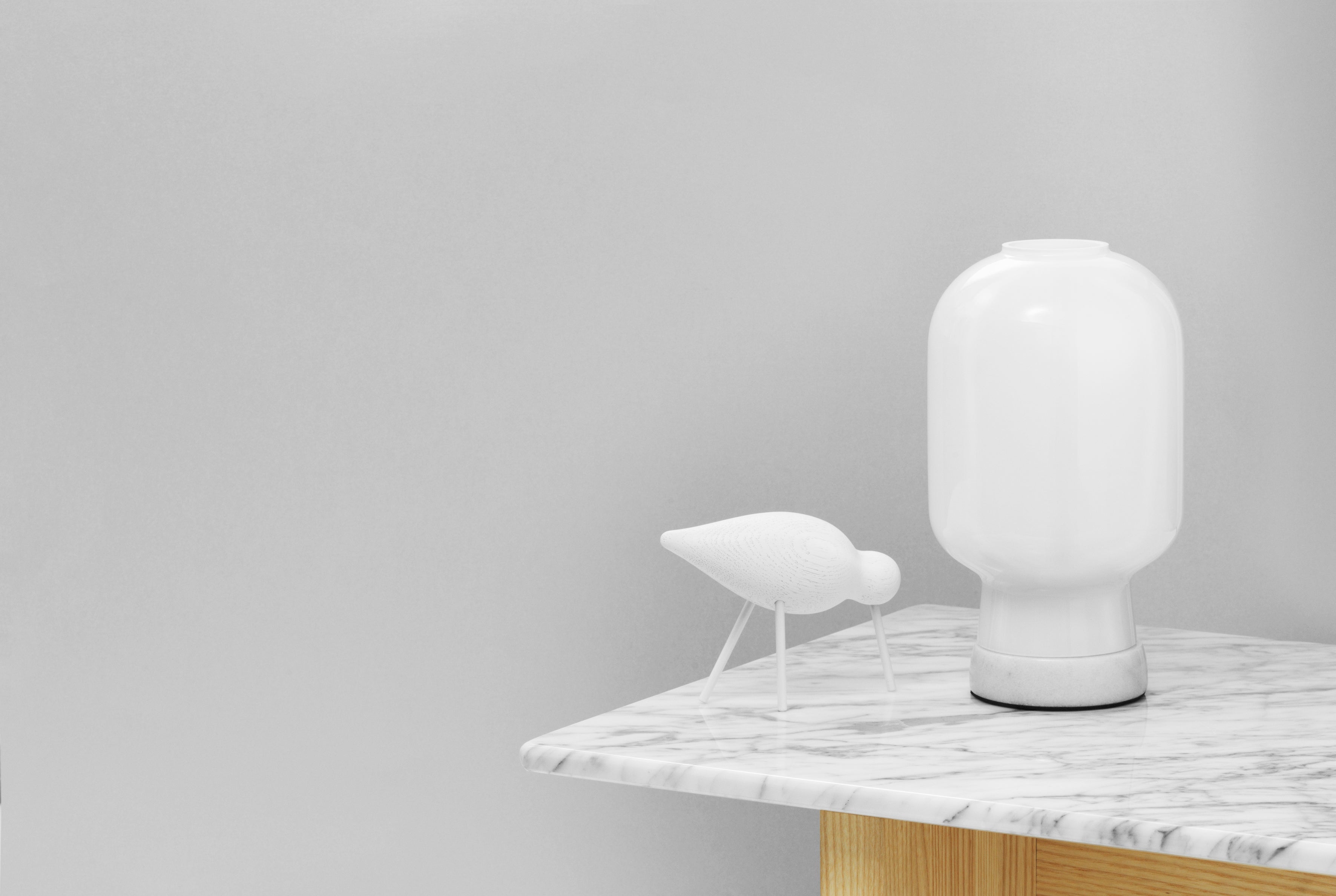 AMP table lamp white glass with white marble