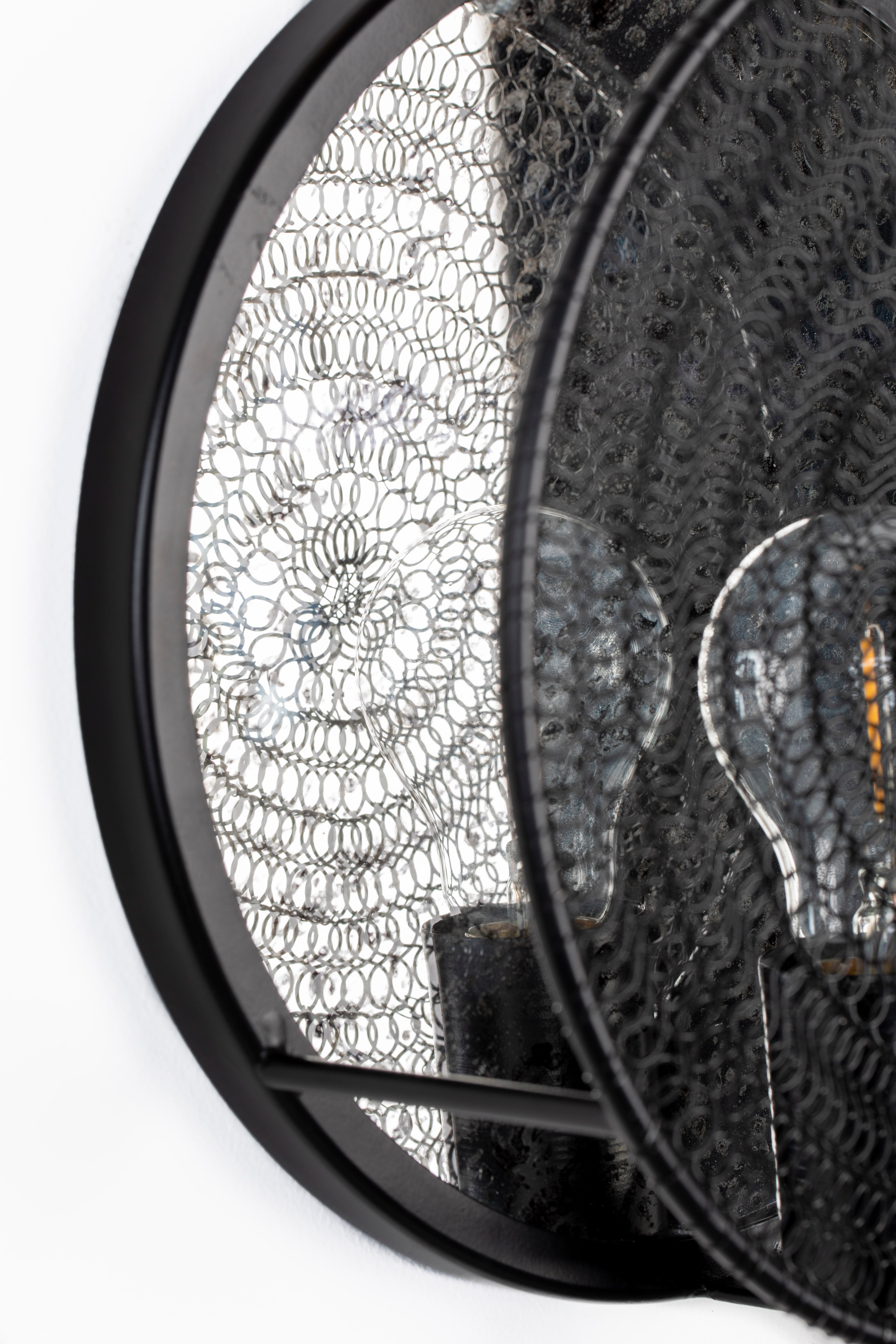 LEA black wall lamp