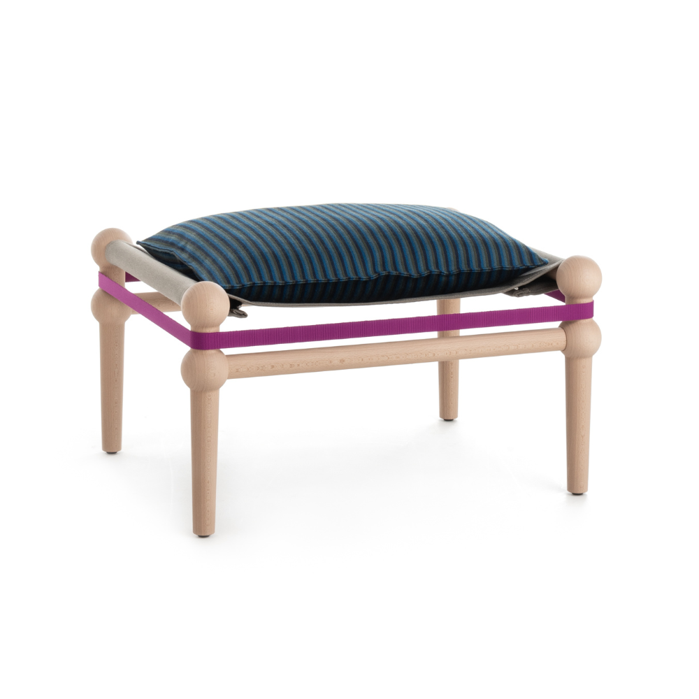 TWAIN ottoman customized with a light beech base