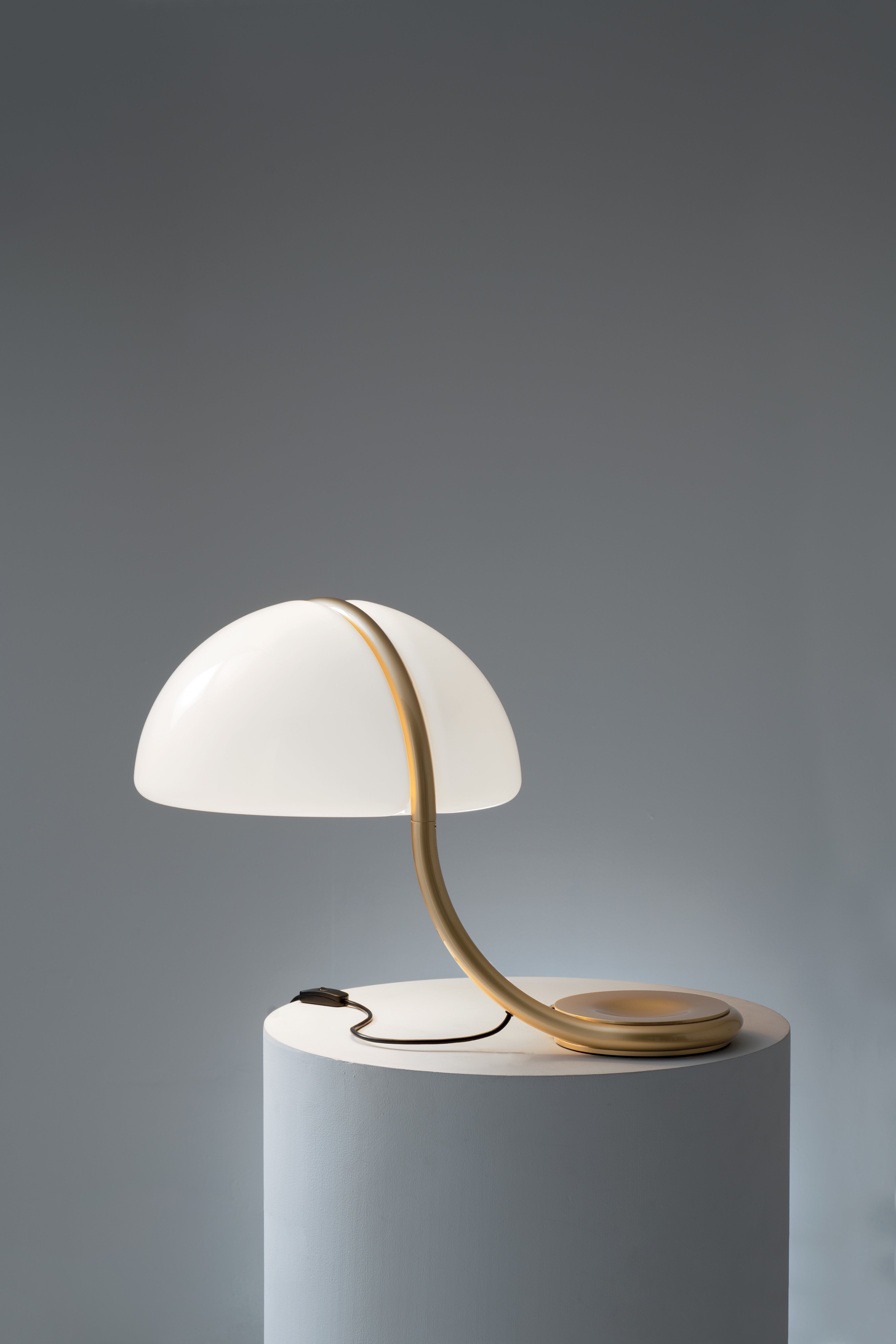 SERPENTE Table Lamp with Opal Shade and Gold Galvanized Base
