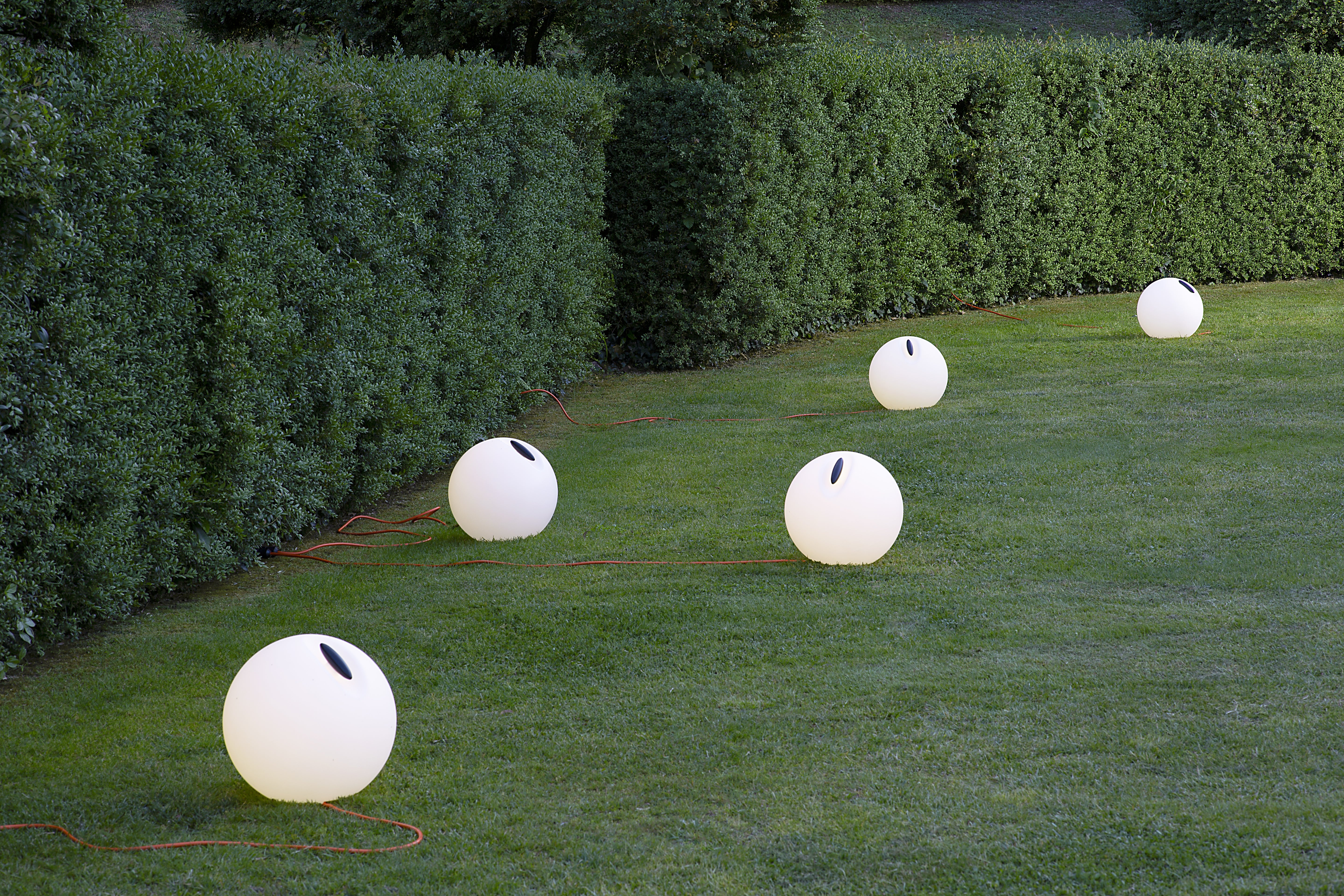 Stehlampe für den Außenbereich BOWL in Weiß