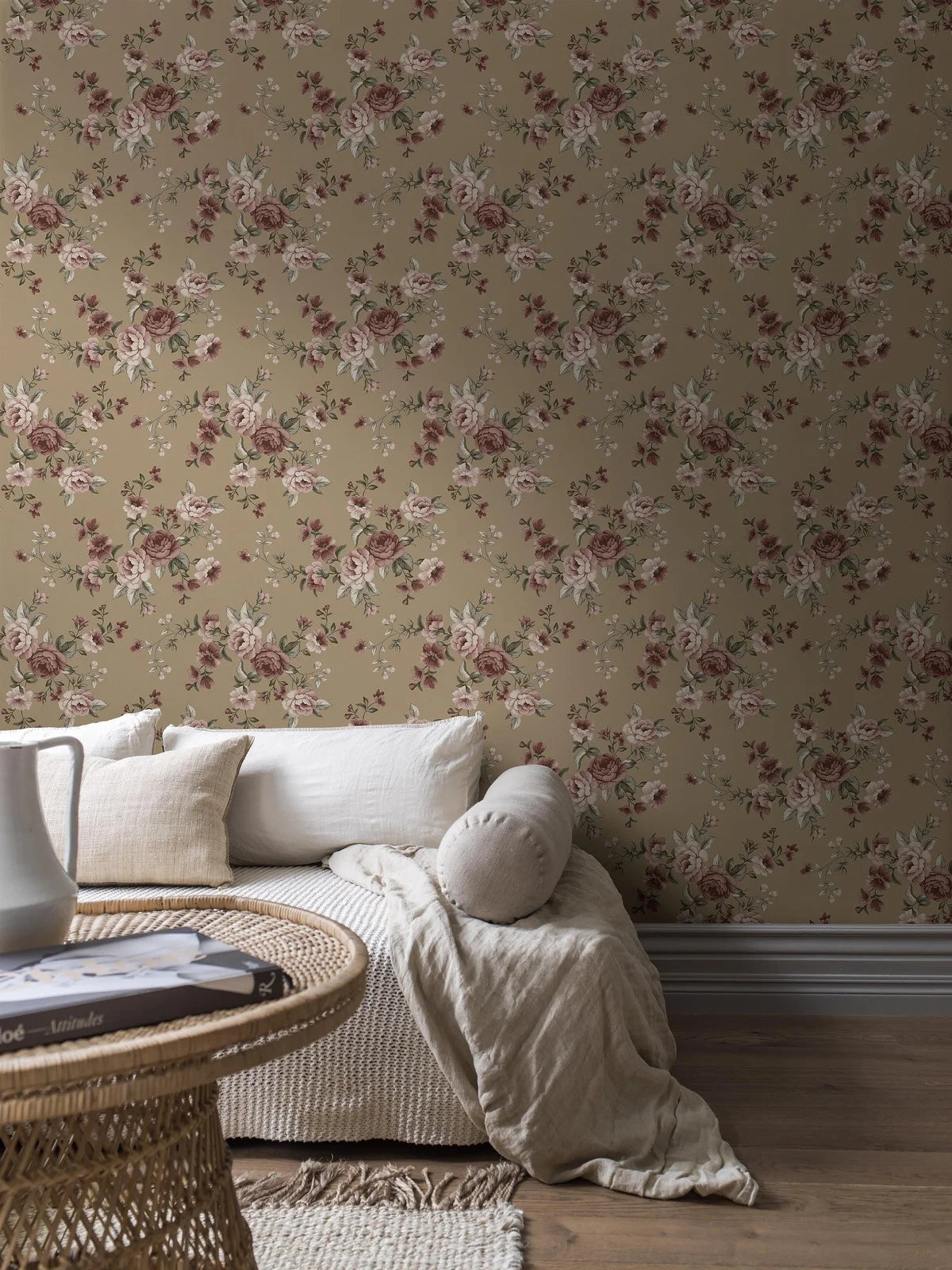 Tapete mit pflanzlichem Blumenmotiv NOMI braun