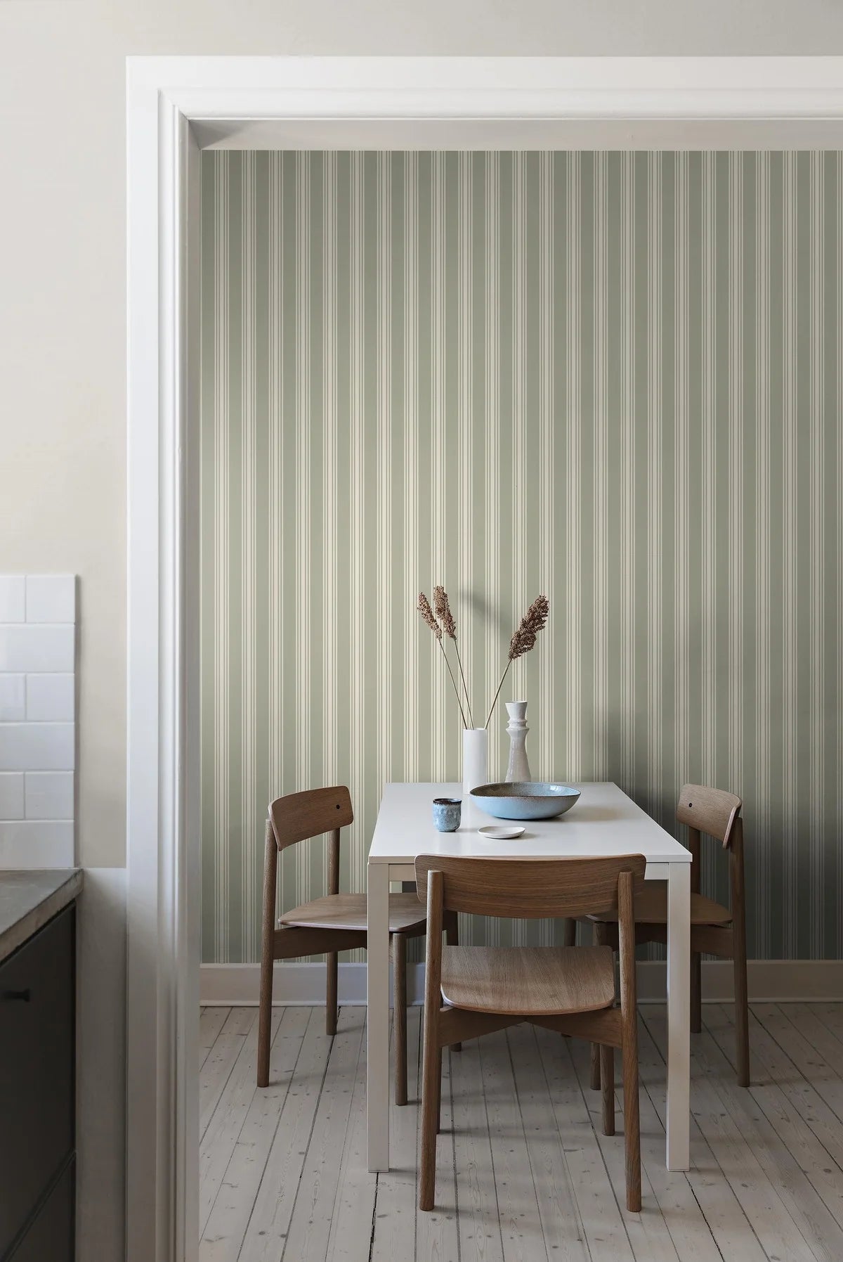 GUNNEBO Green and White Striped Wallpaper