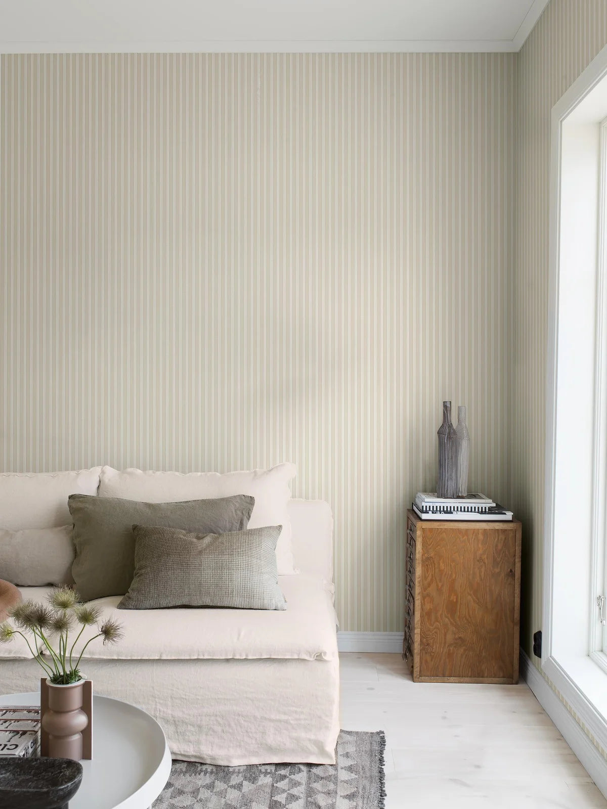 Tapete mit Streifen PÄRLRAND beige mit Weiß