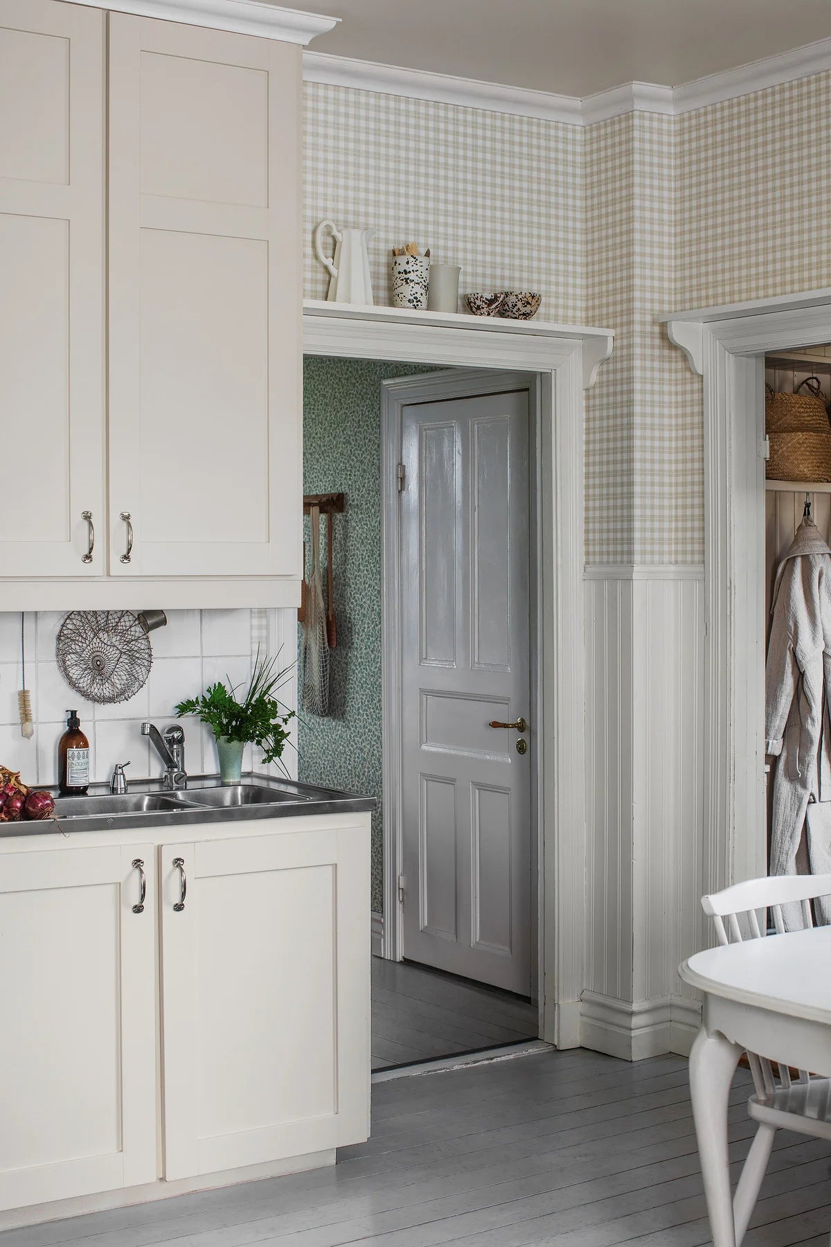 Tapete mit geometrischem Karomuster FRIDA beige mit Weiß