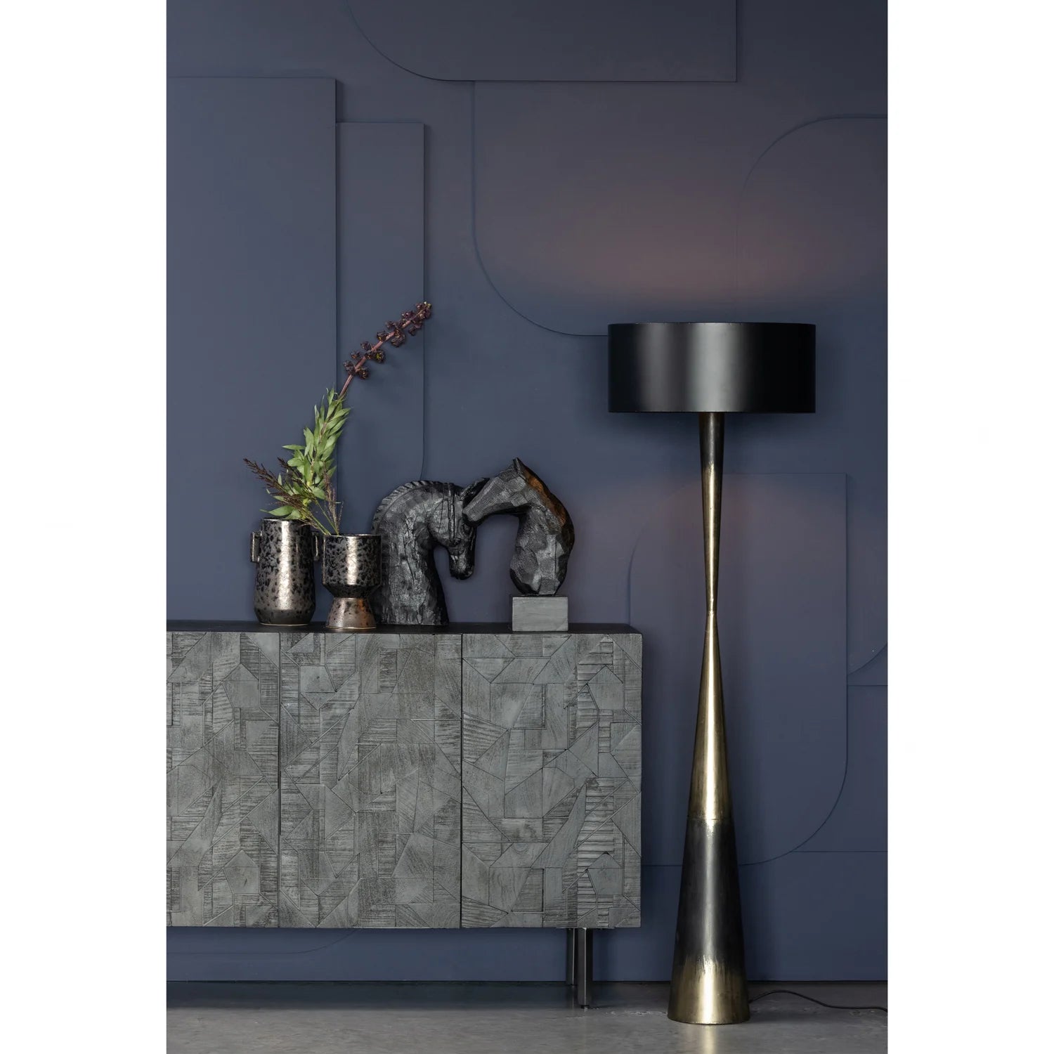 Count chest of drawers black mango wood