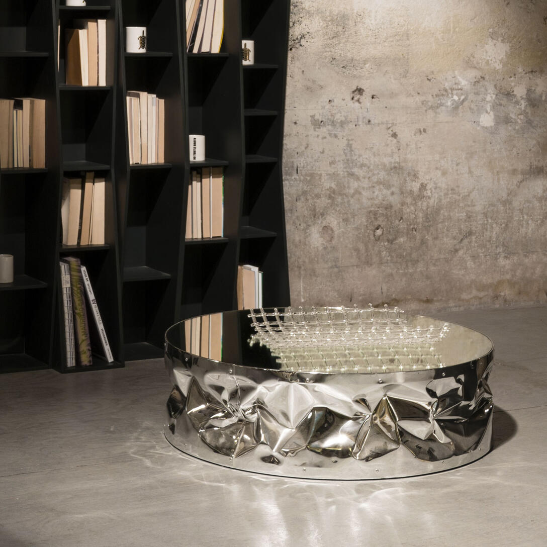TAB.ULONE silver coffee table