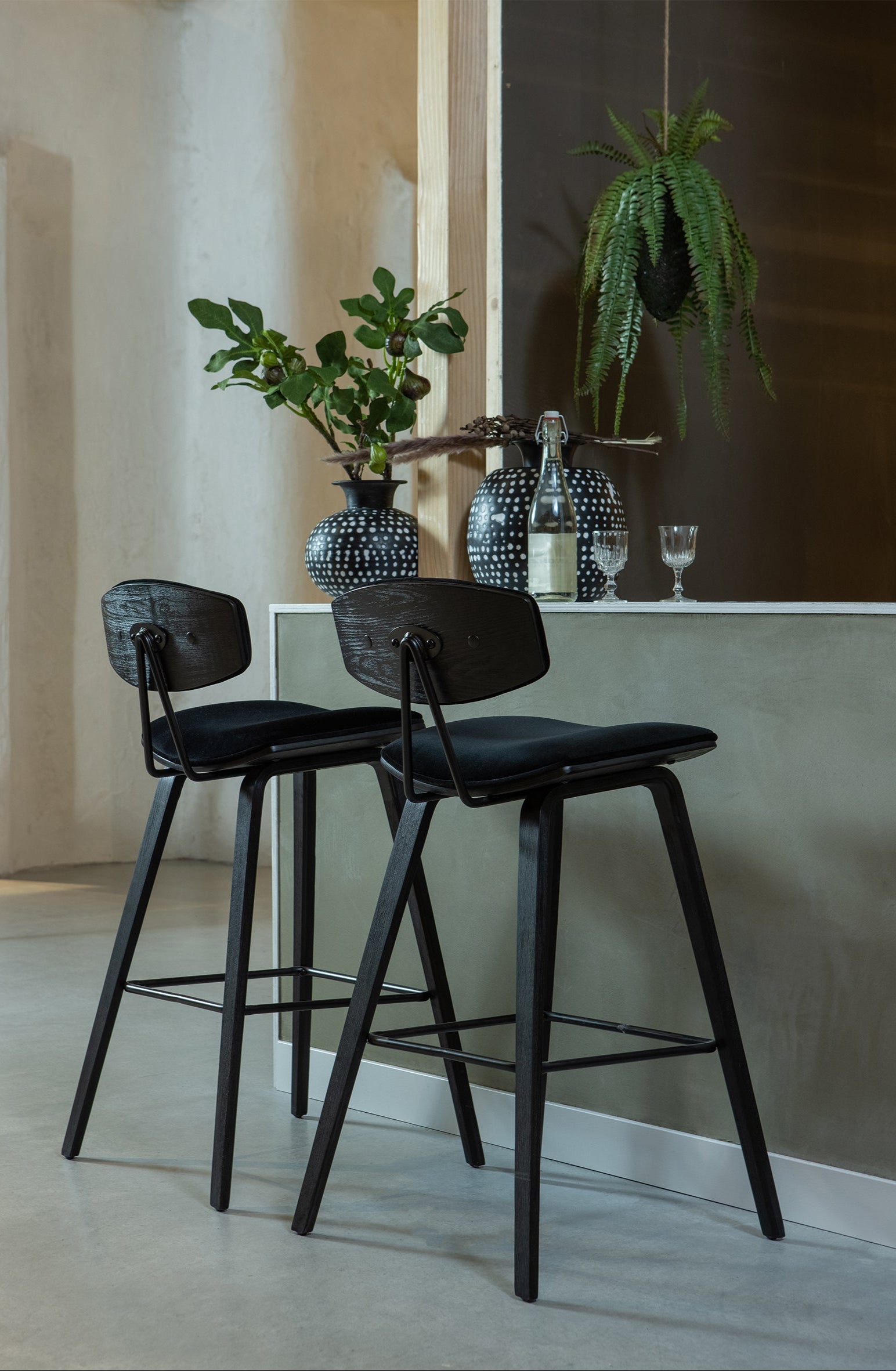 Senn Black Bar Stuhl