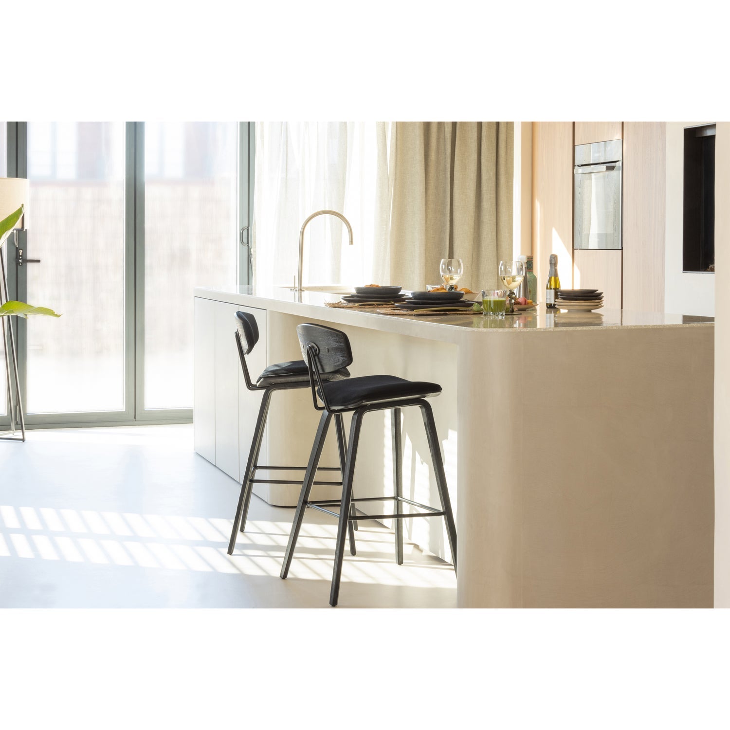 Senn Black Bar Stuhl