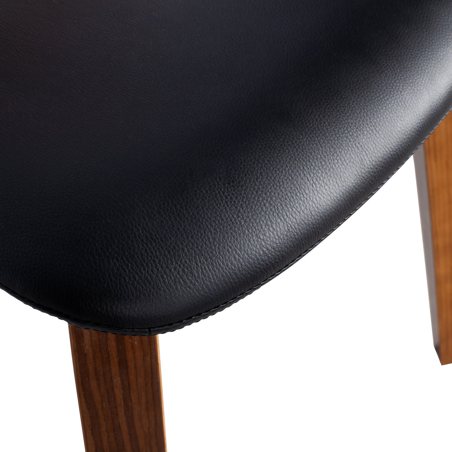 CLASSIC Chair walnut veneer with black eco-leather