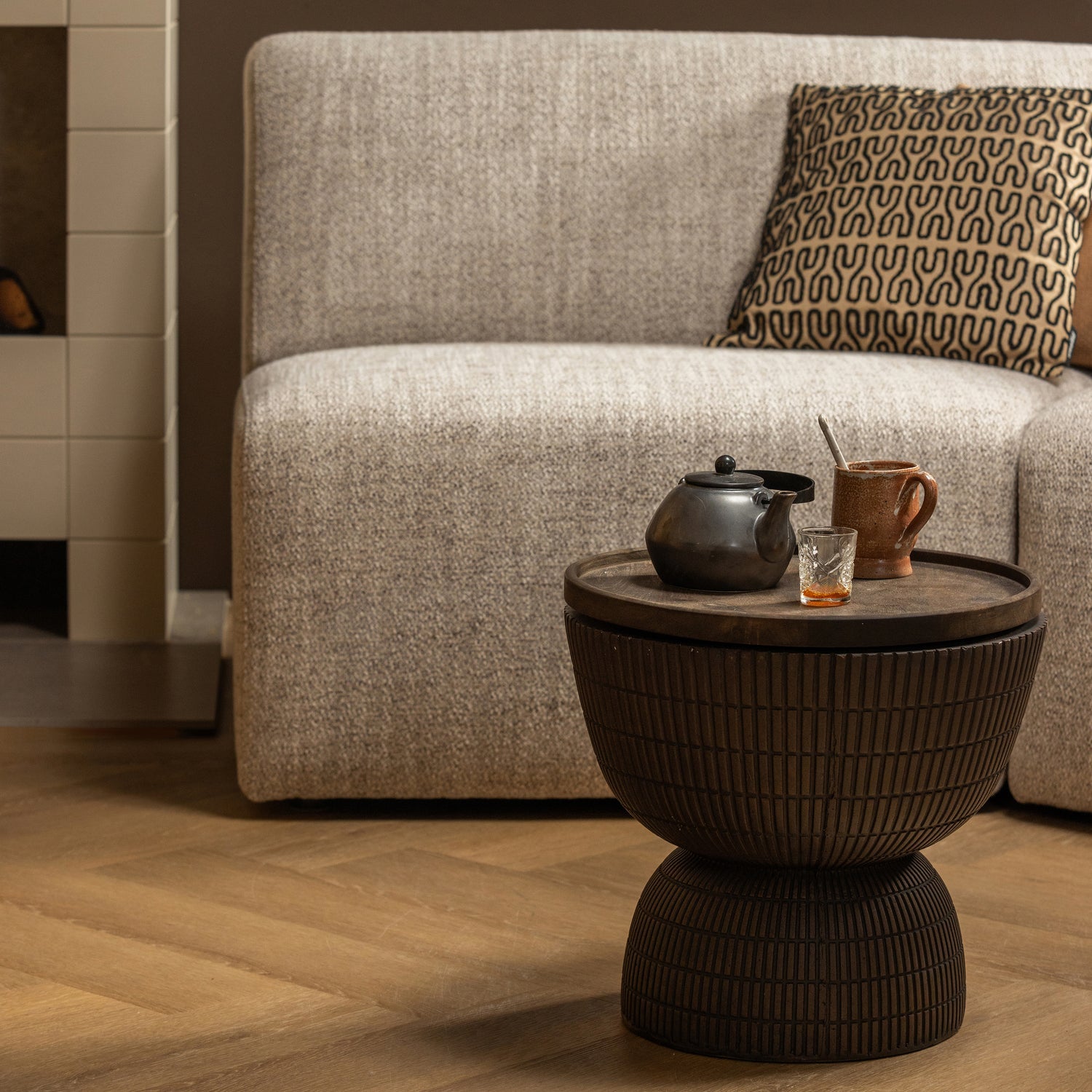 Avelon beige -shaped corner