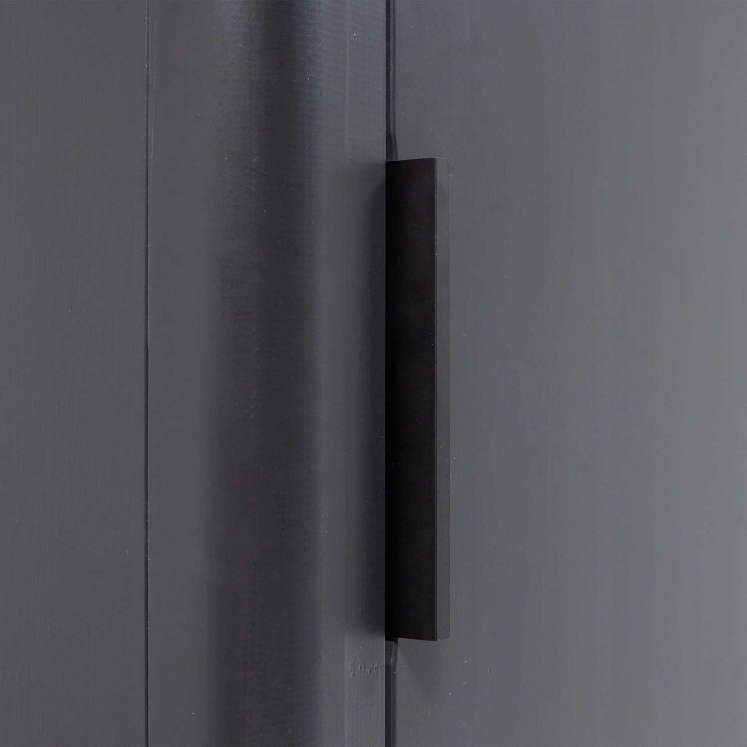 GUNNAR Black Cabinet