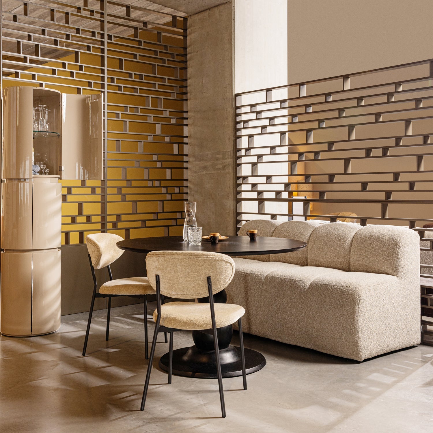3-türige SERA Schrank in Beige