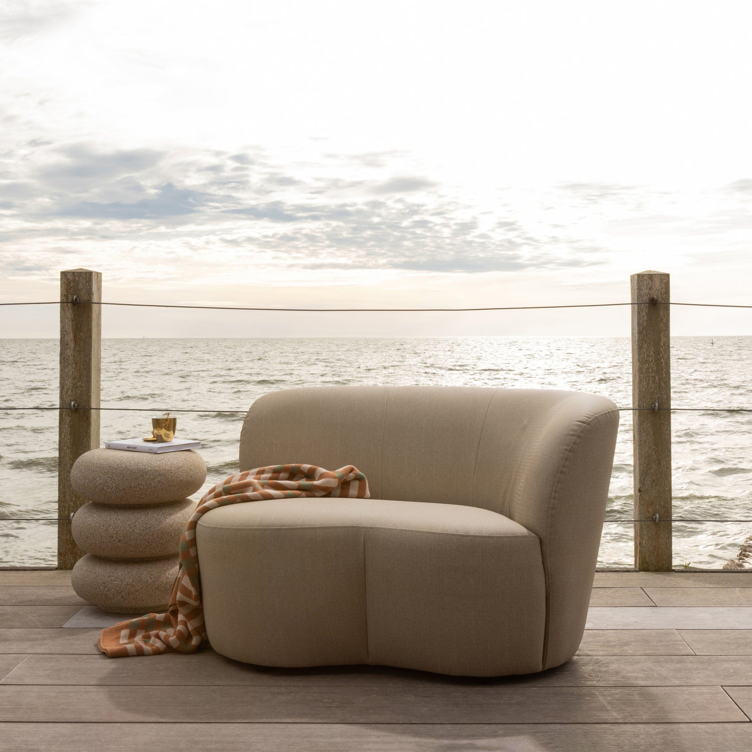 Right-facing garden sofa STONE sand