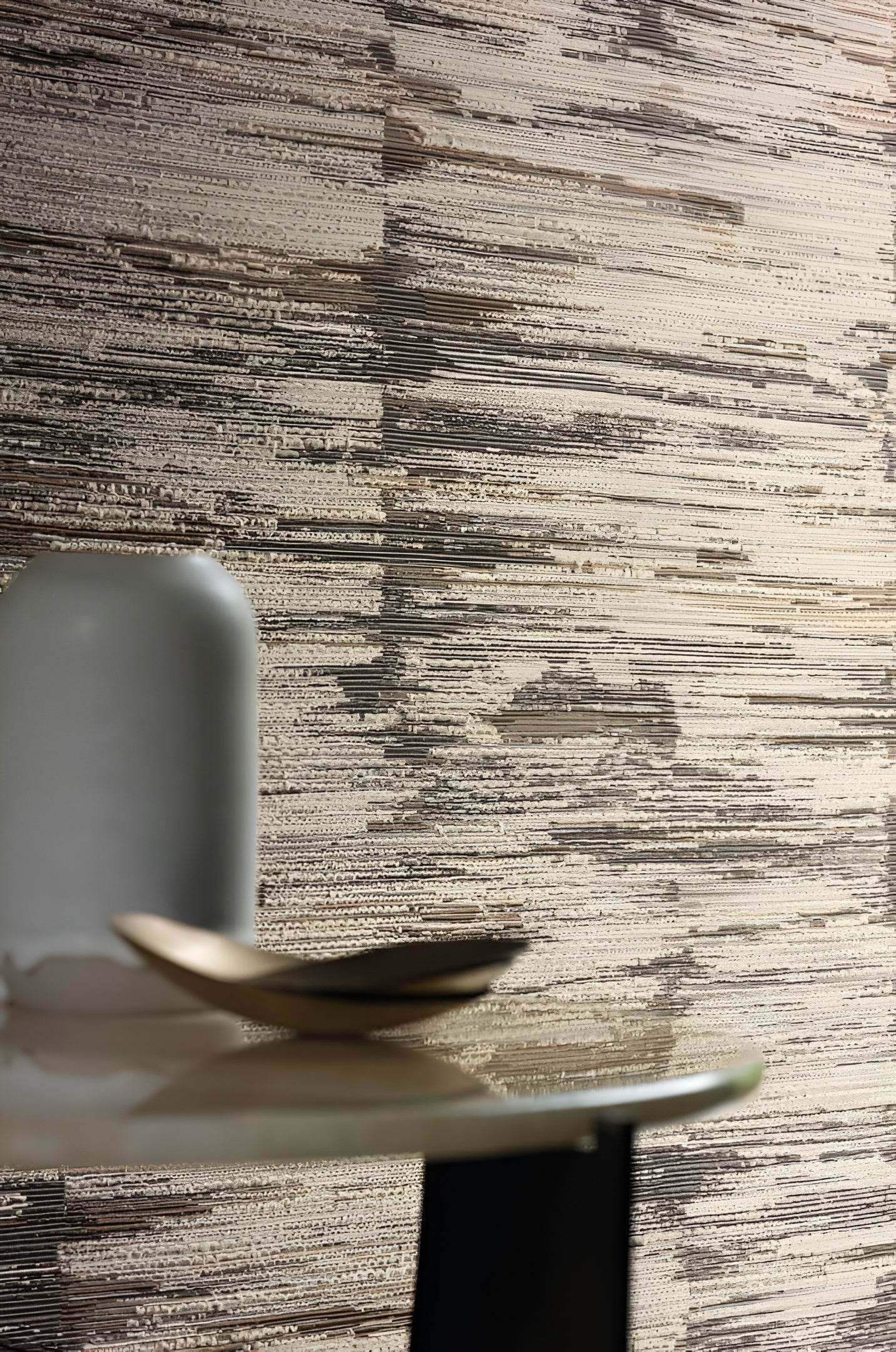 Strukturierte Textiltapete mit Streifen ALCHEMILLA - BLEU DEAUVILLE/GRIS NUAGE blau mit beige