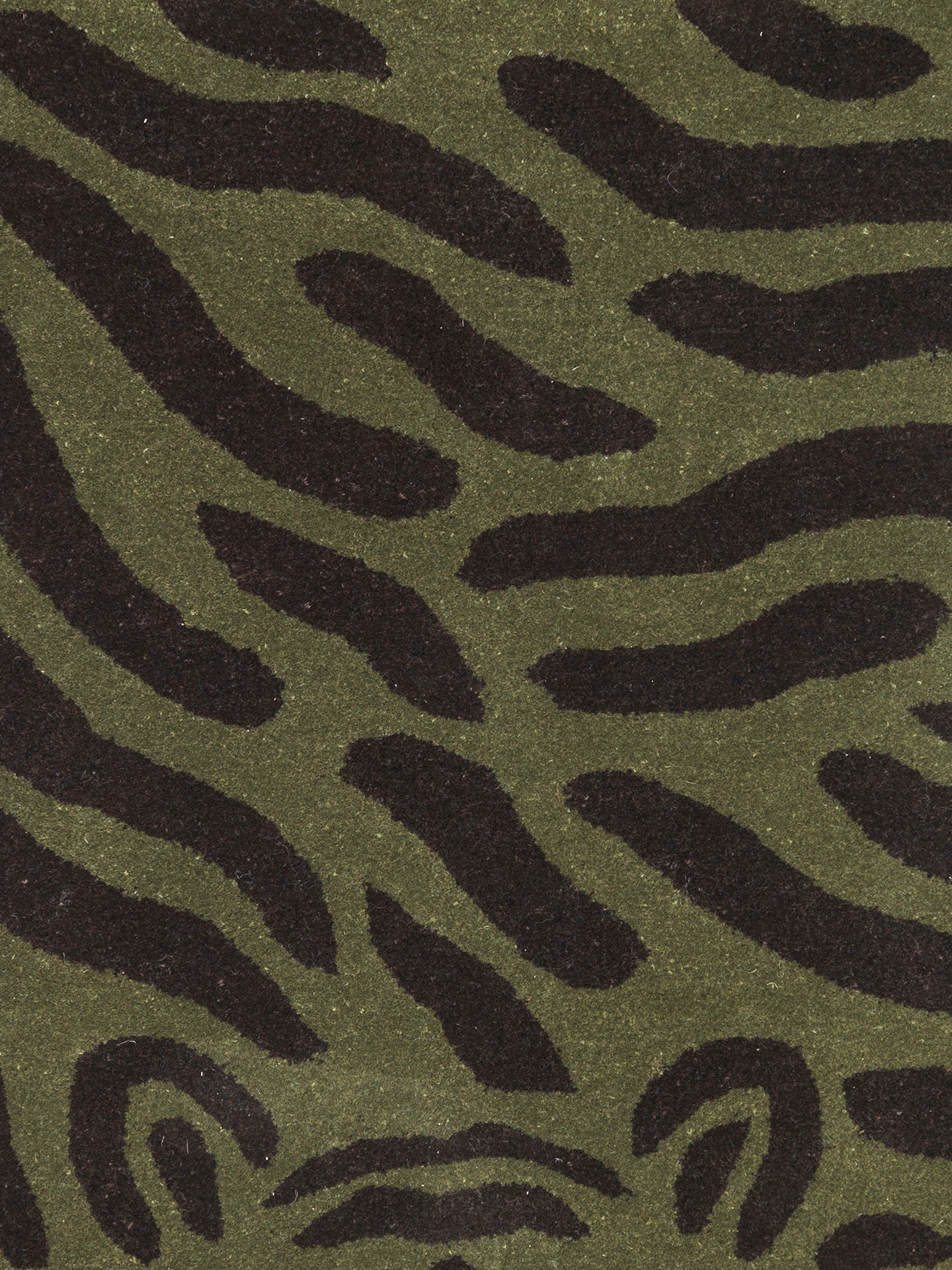 SAFARI TIGER dark green rug with black