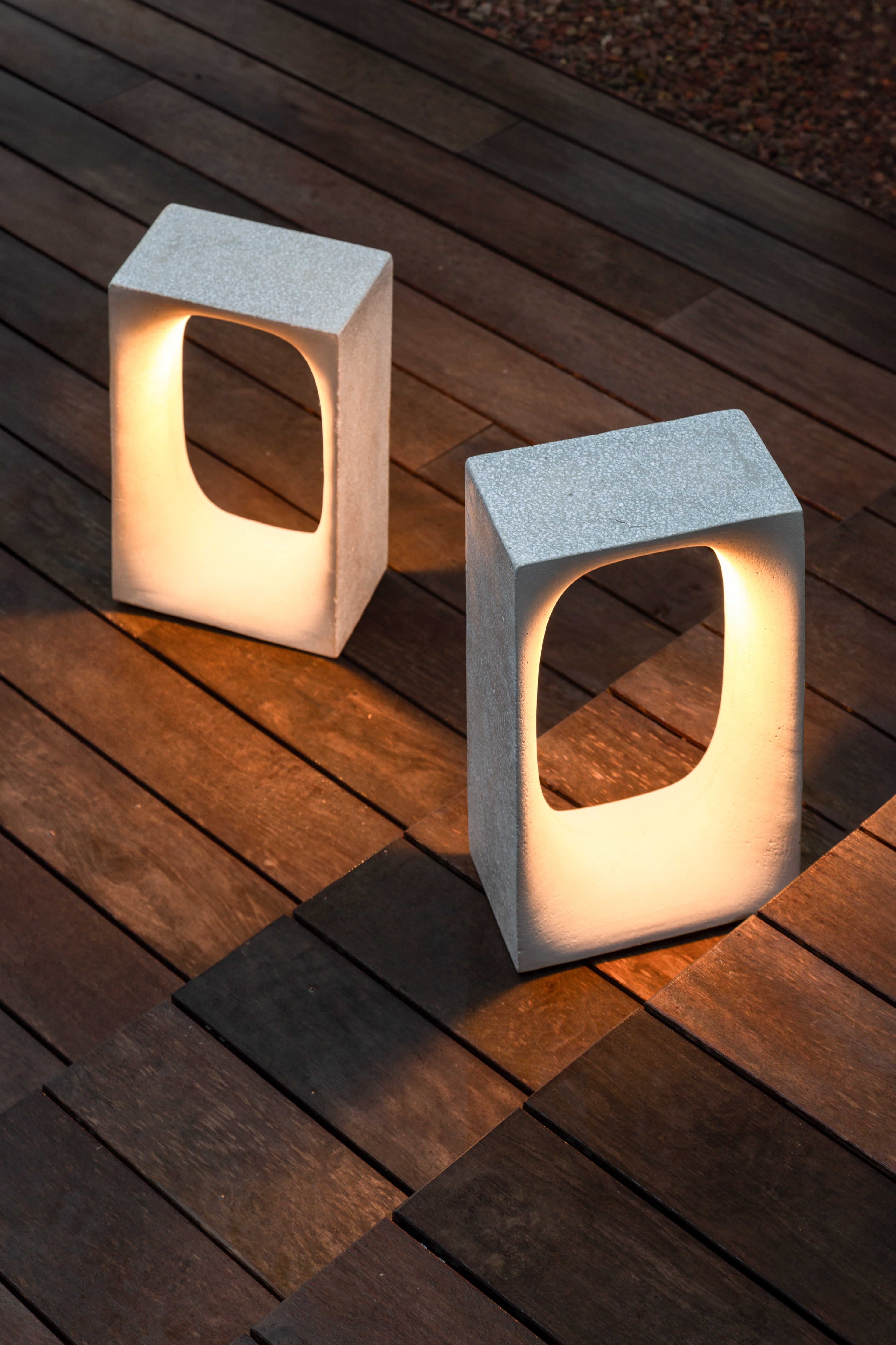 Outdoor lamp JAN gray concrete with marble