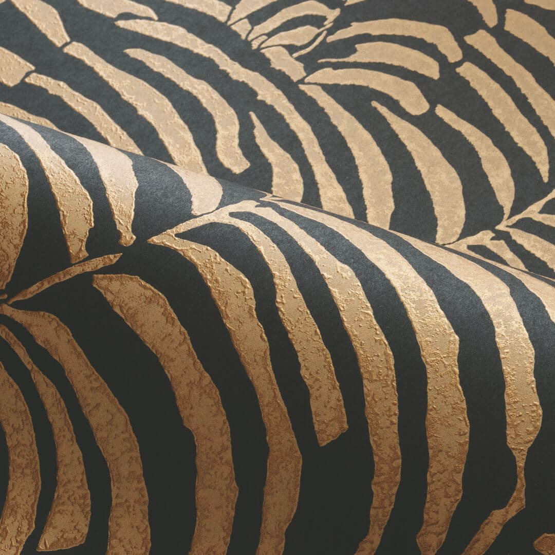 Non-woven wallpaper with a plant motif NOBILE - NOIR/DORÉ black with gold