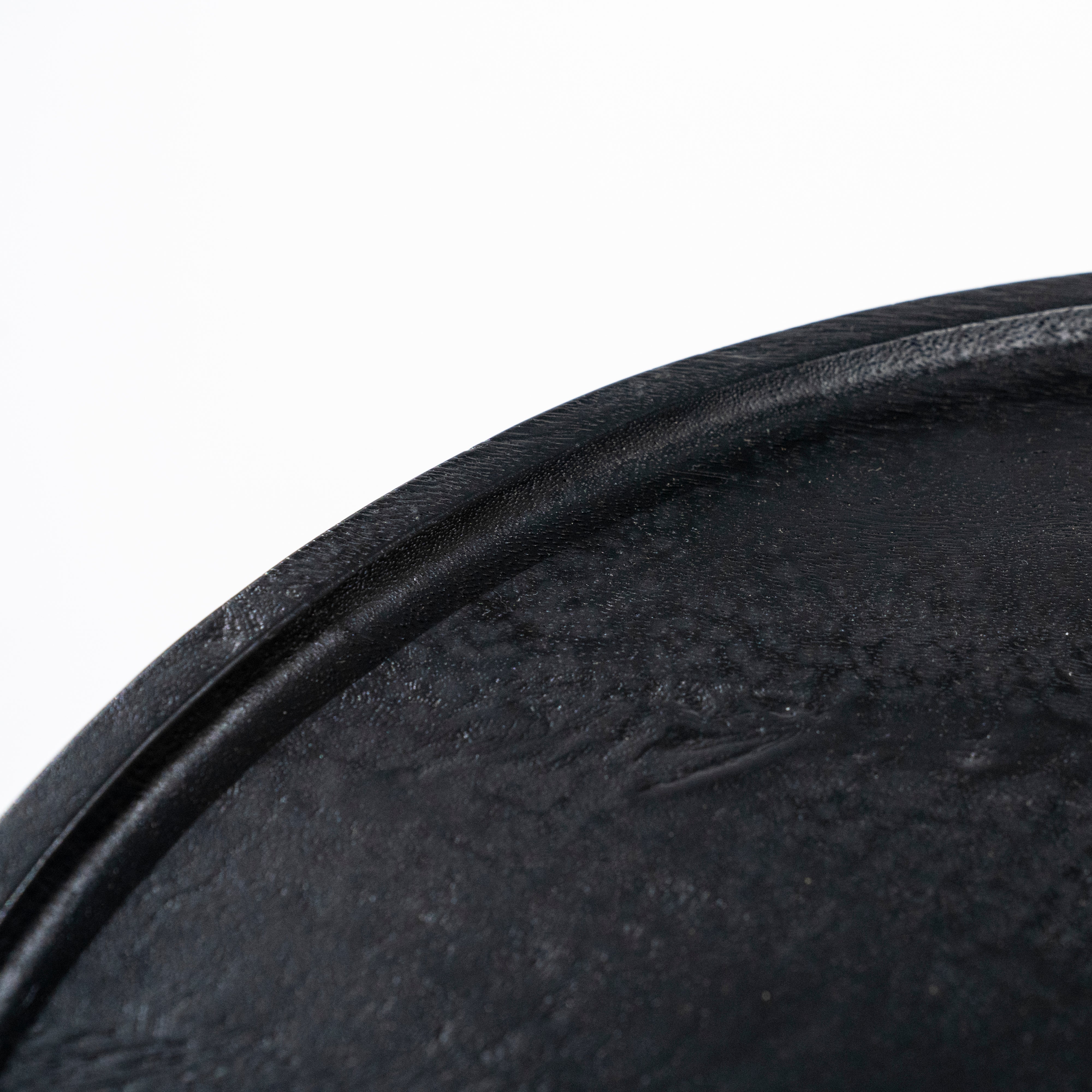 Kaffeetisch RON aus schwarzem Mangoholz