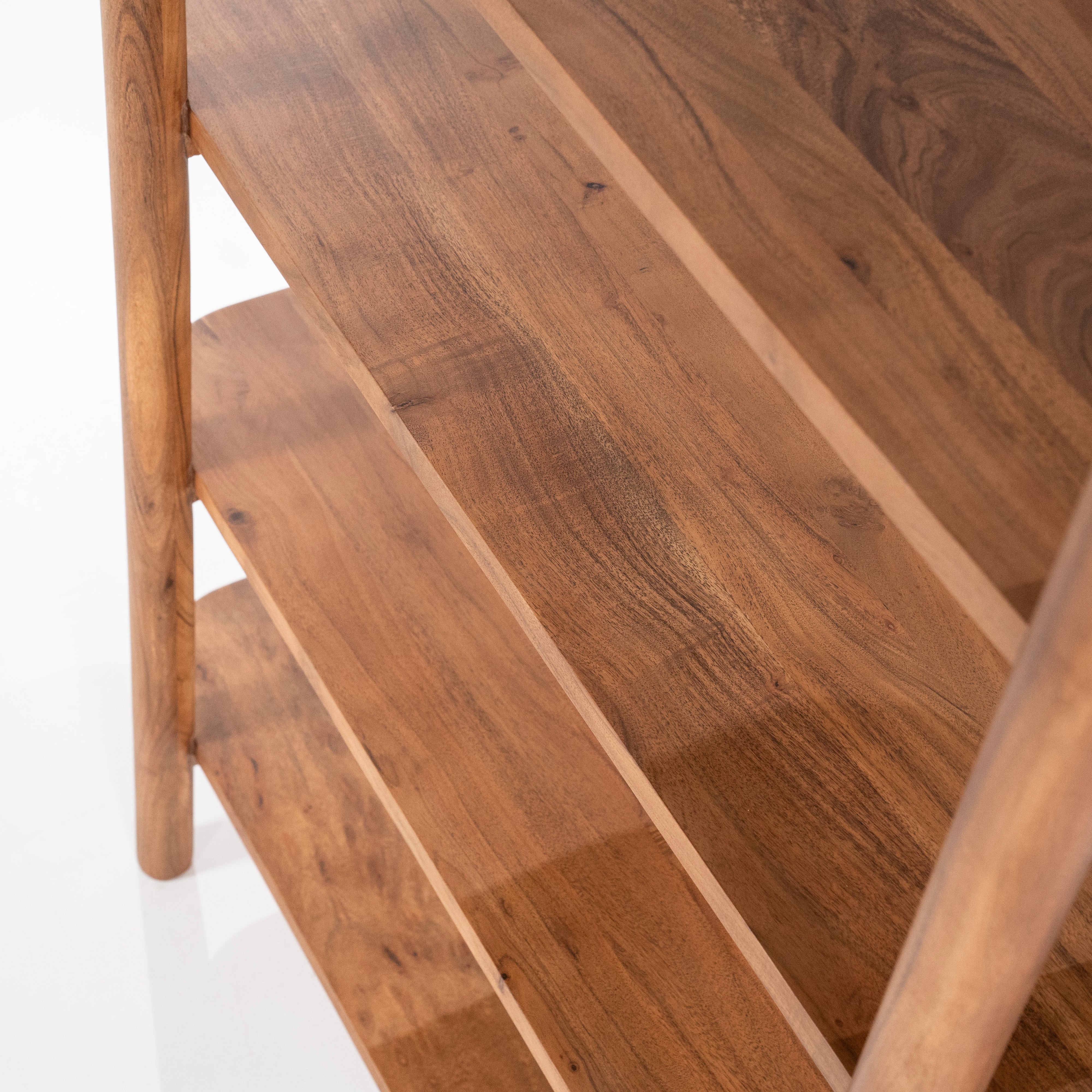 Regale JULIAN drewno akacjowe