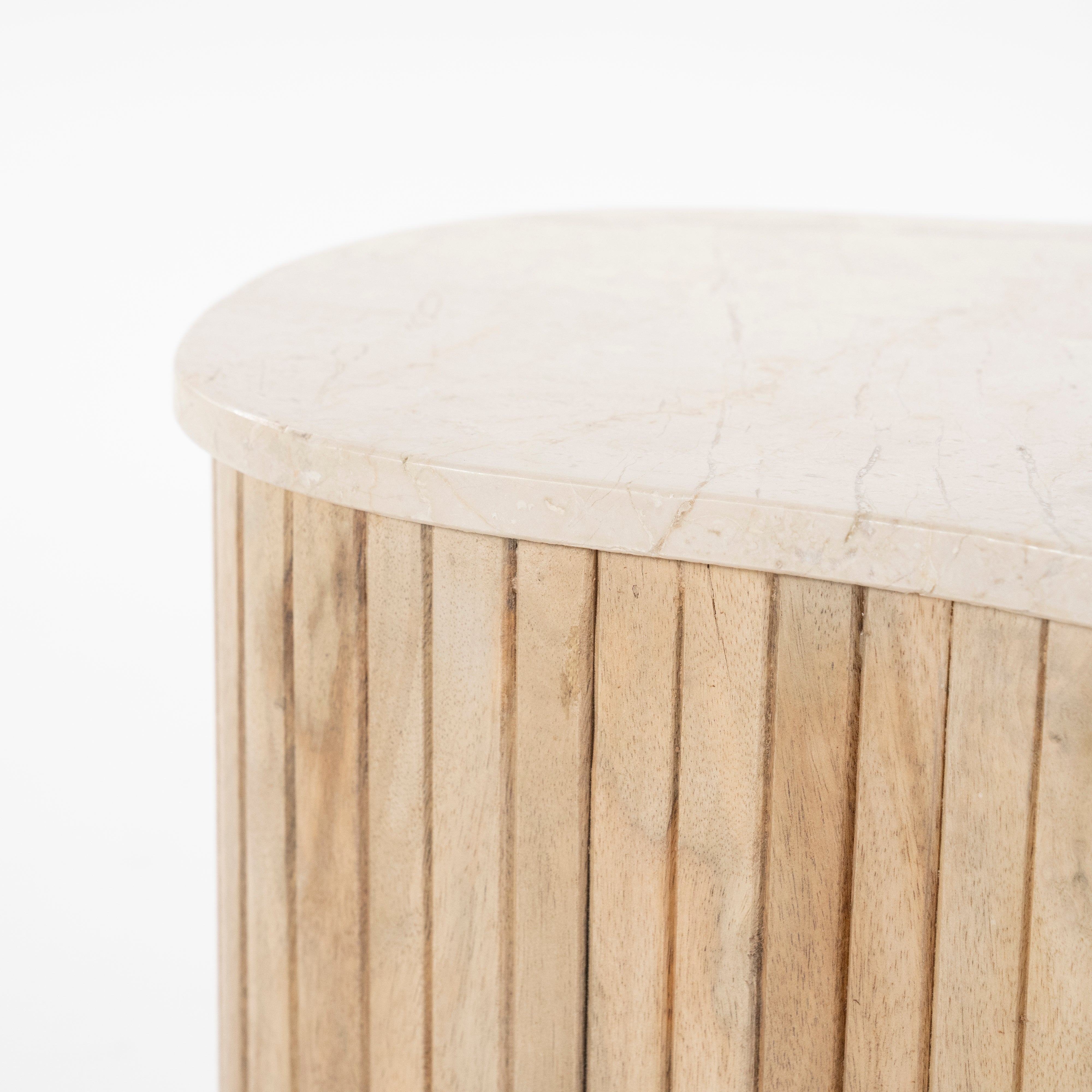 KIRA coffee table made of mango wood with a marble top