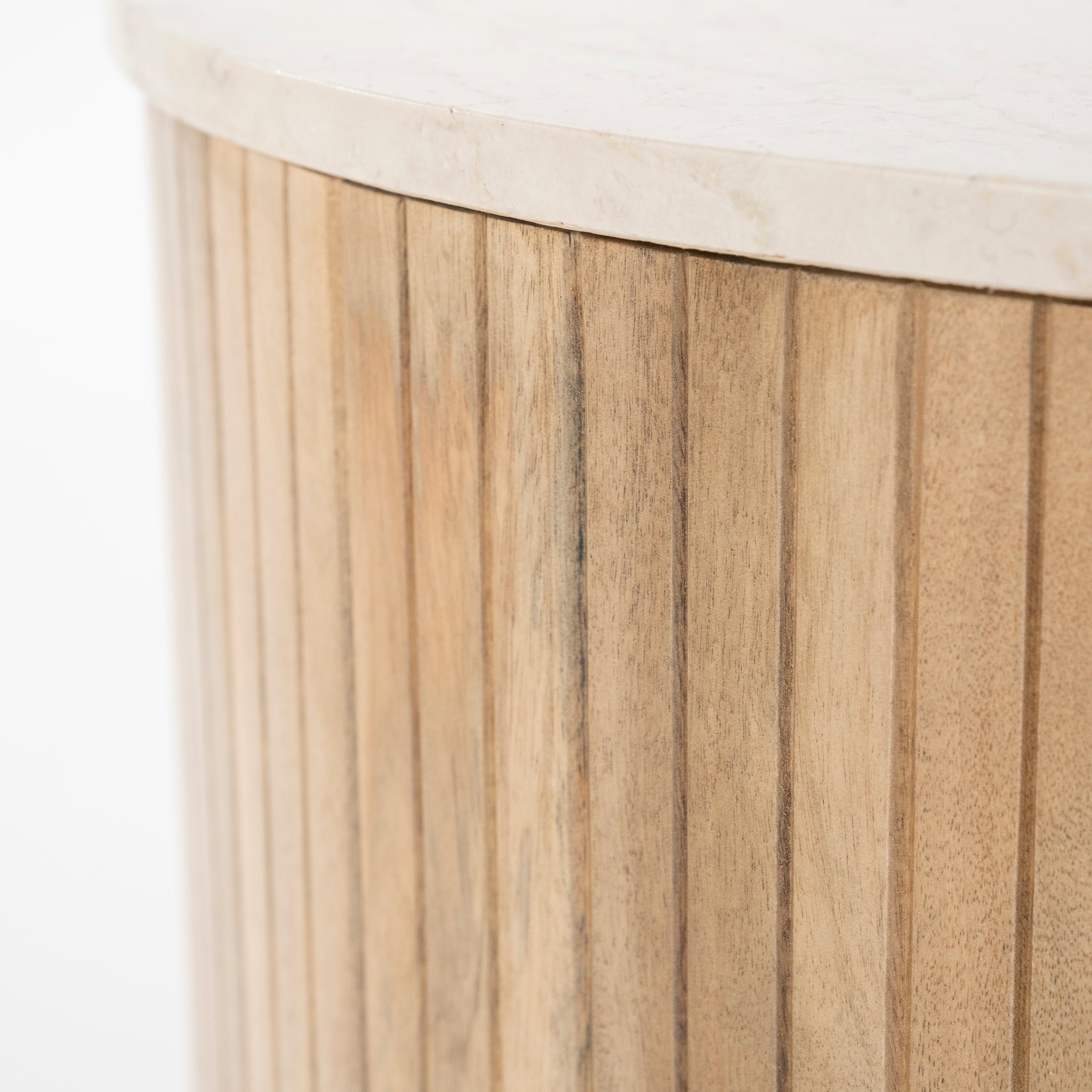 KIRA coffee table made of mango wood with a marble top