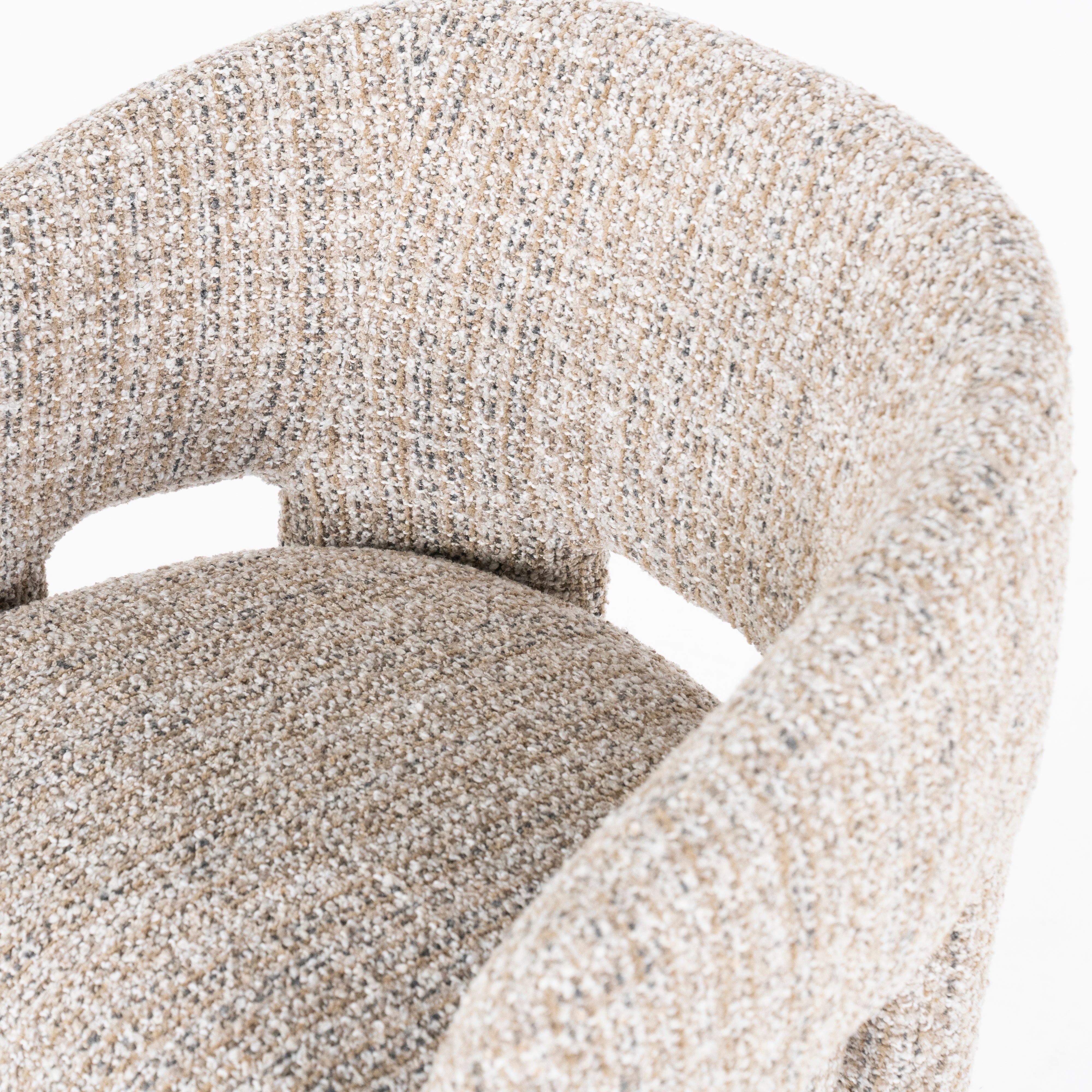 HAMILTON Armchair in Taupe