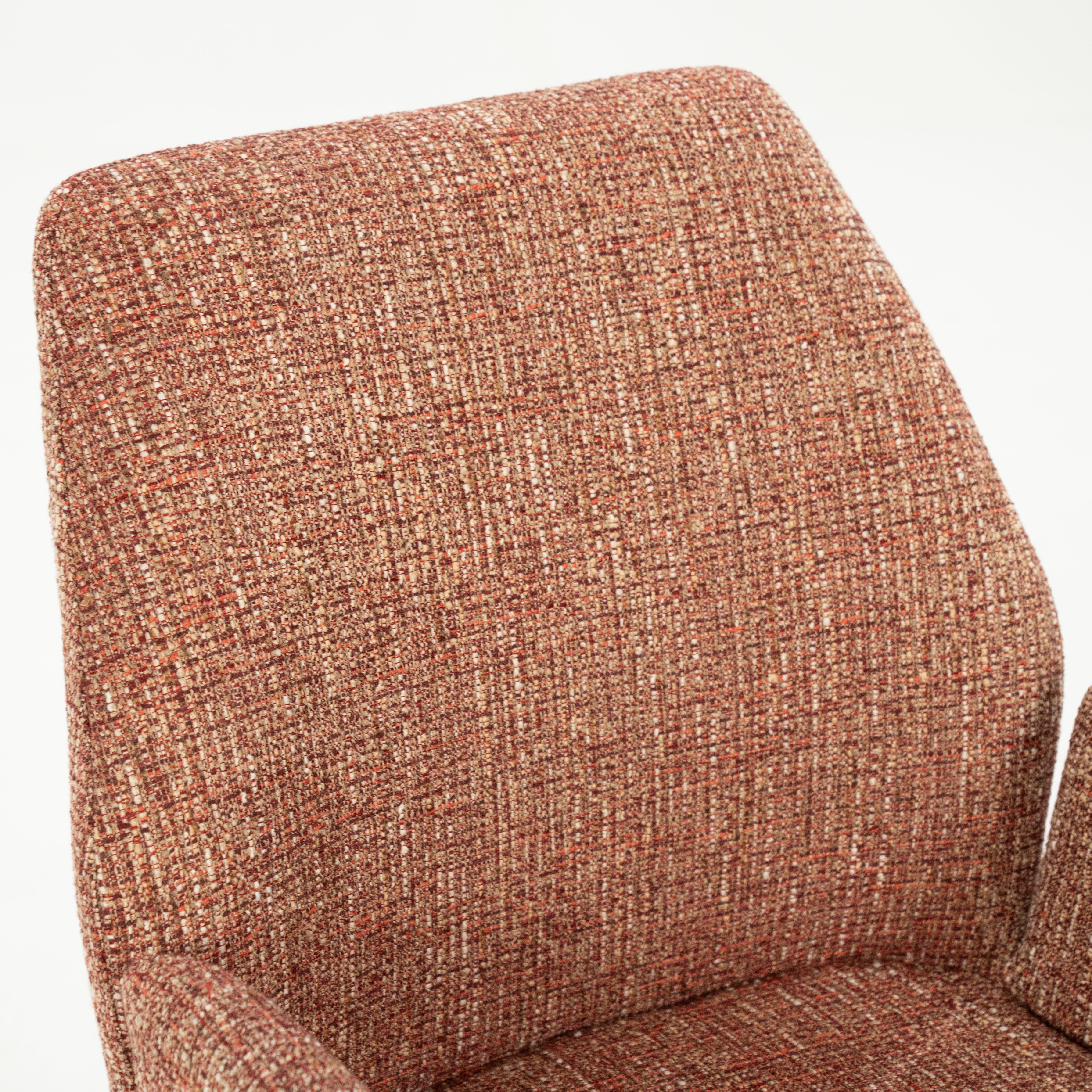 Stuhl INDY Terrakotta mit schwarzem Gestell