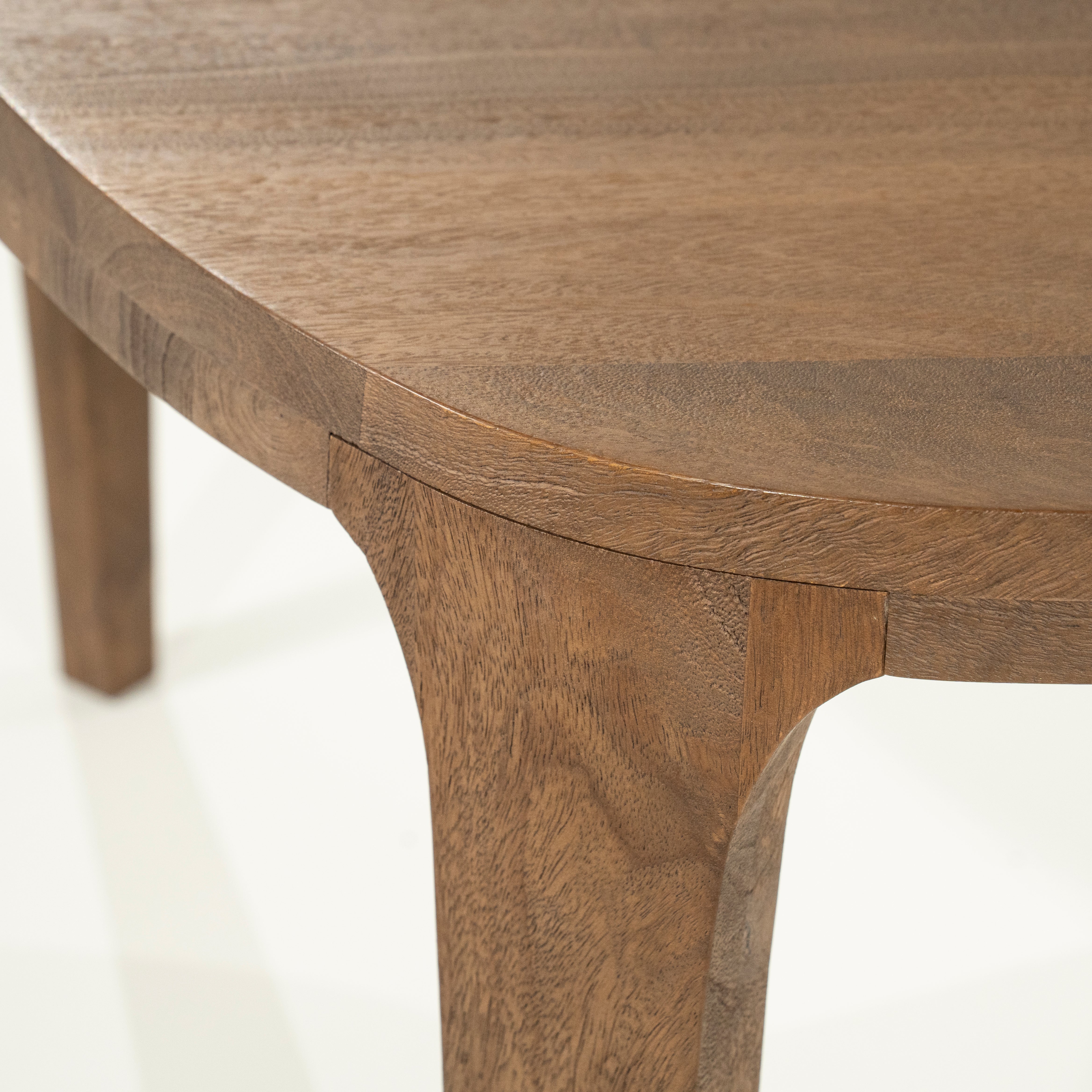 TAYLOR Mango Wood Table