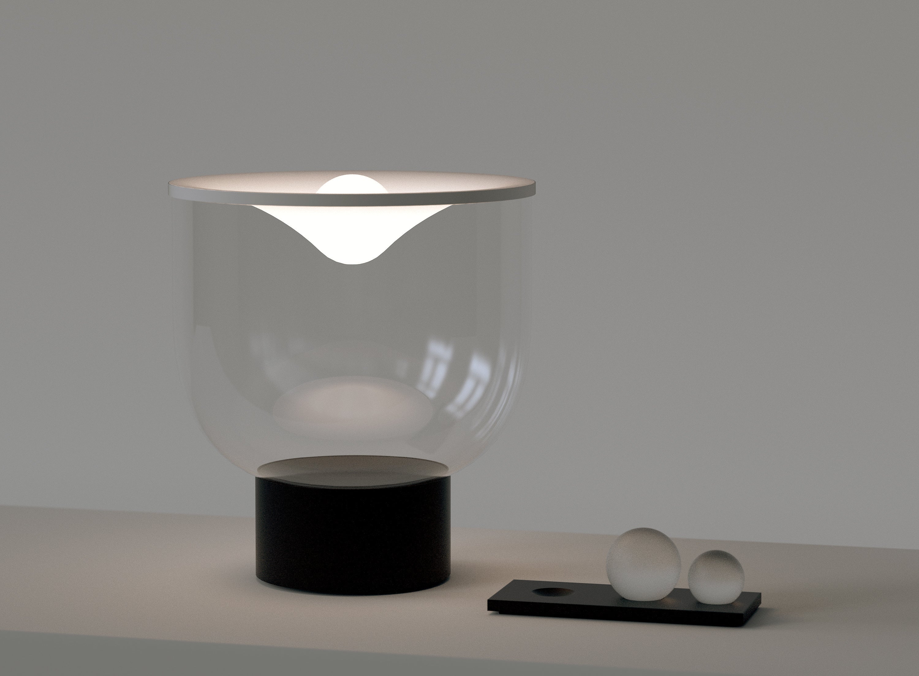 Tischlampe GRAMMOLUCE mit gläsernem Schirm und schwarzem Fuß
