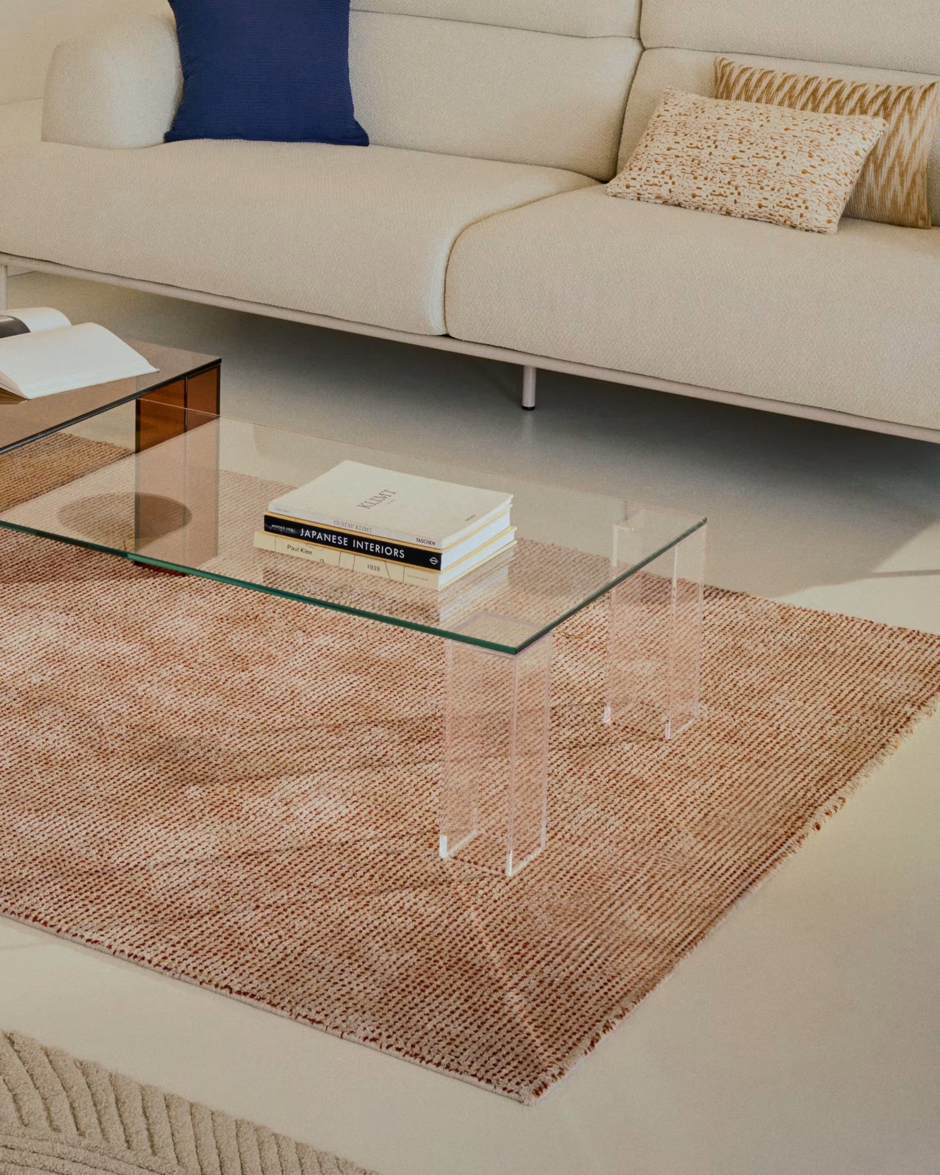 ADULARIA Coffee Table Transparent Tempered Glass