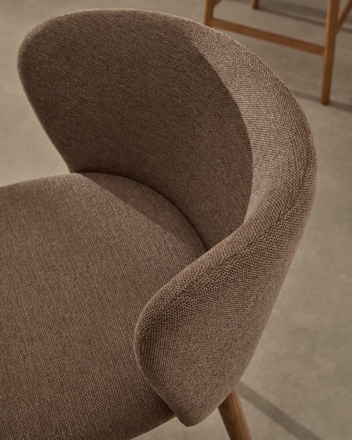Barhocker CISELIA hellbrauner Chenille mit heller Eschenbasis