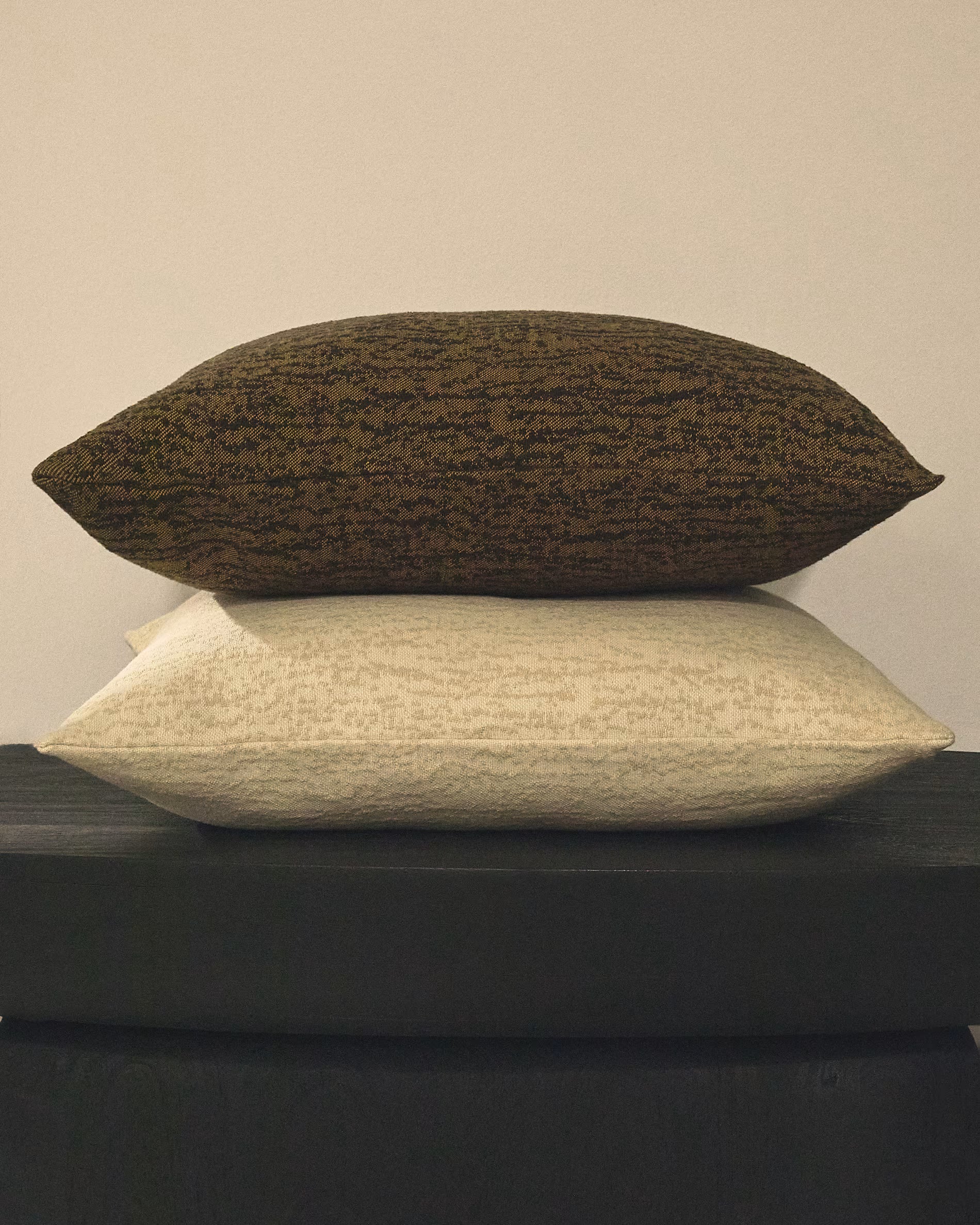 MELIEN cream jacquard cushion cover