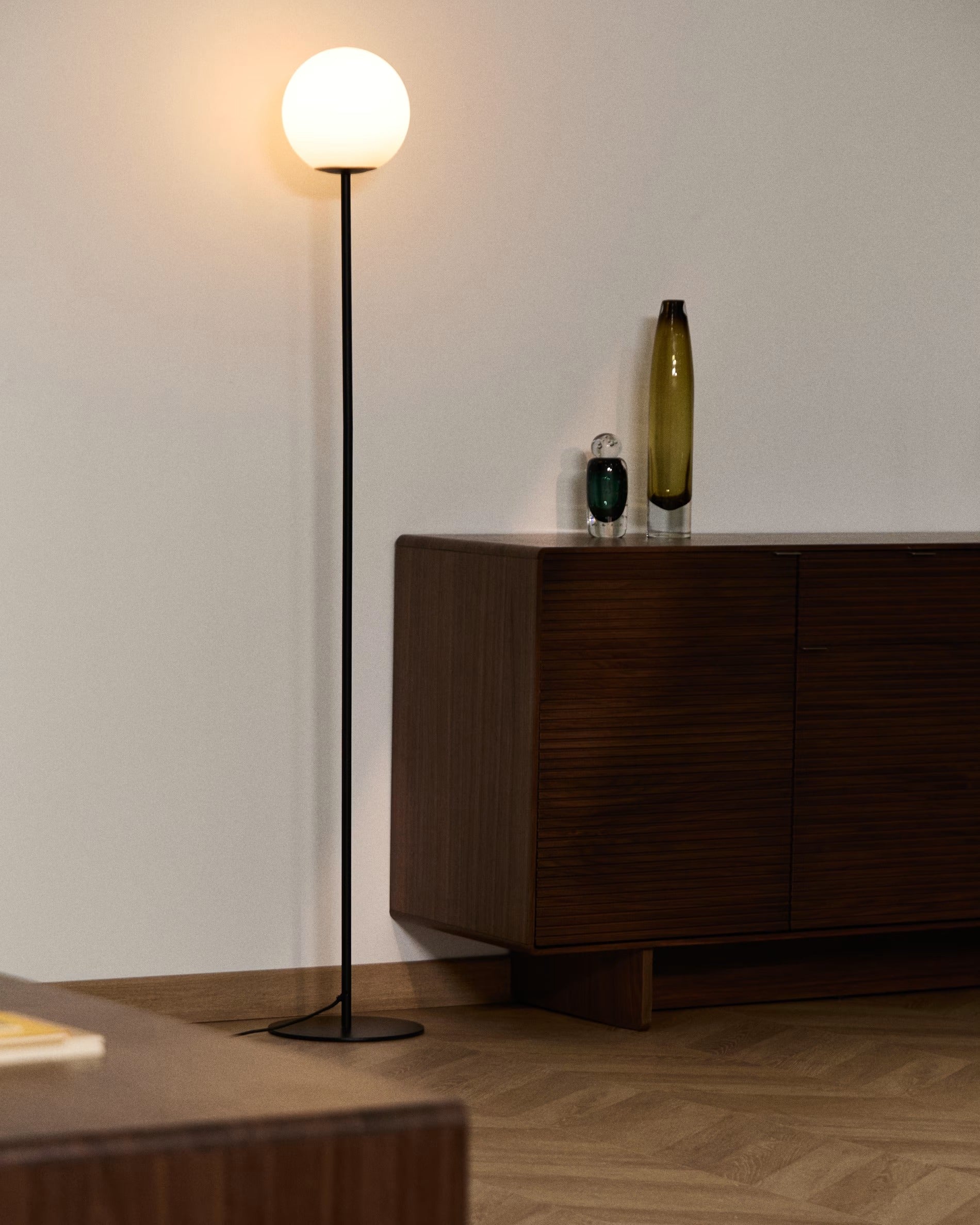 Stehlampe BRISIA schwarz