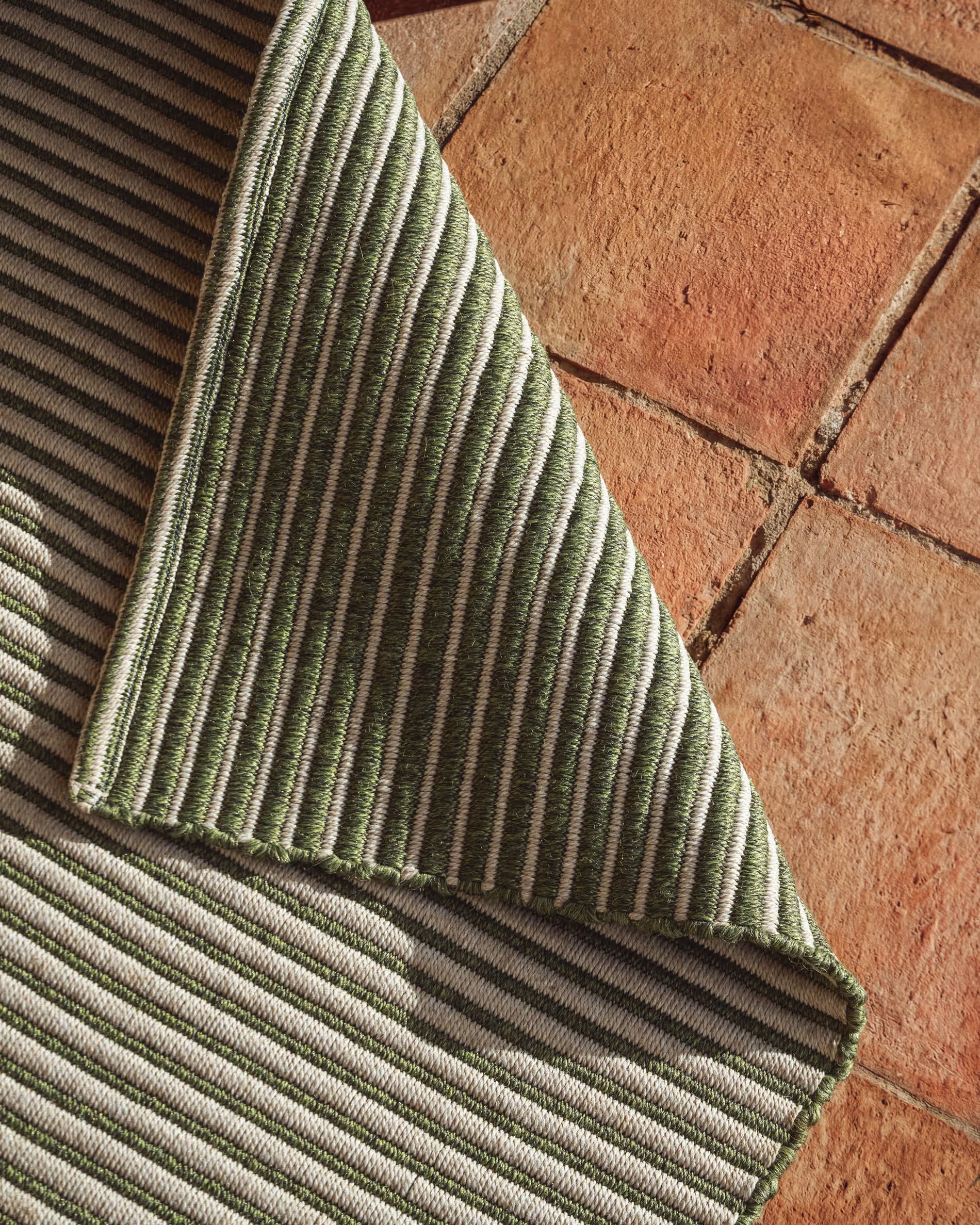 Außenteppich ARDELIA grün mit beige