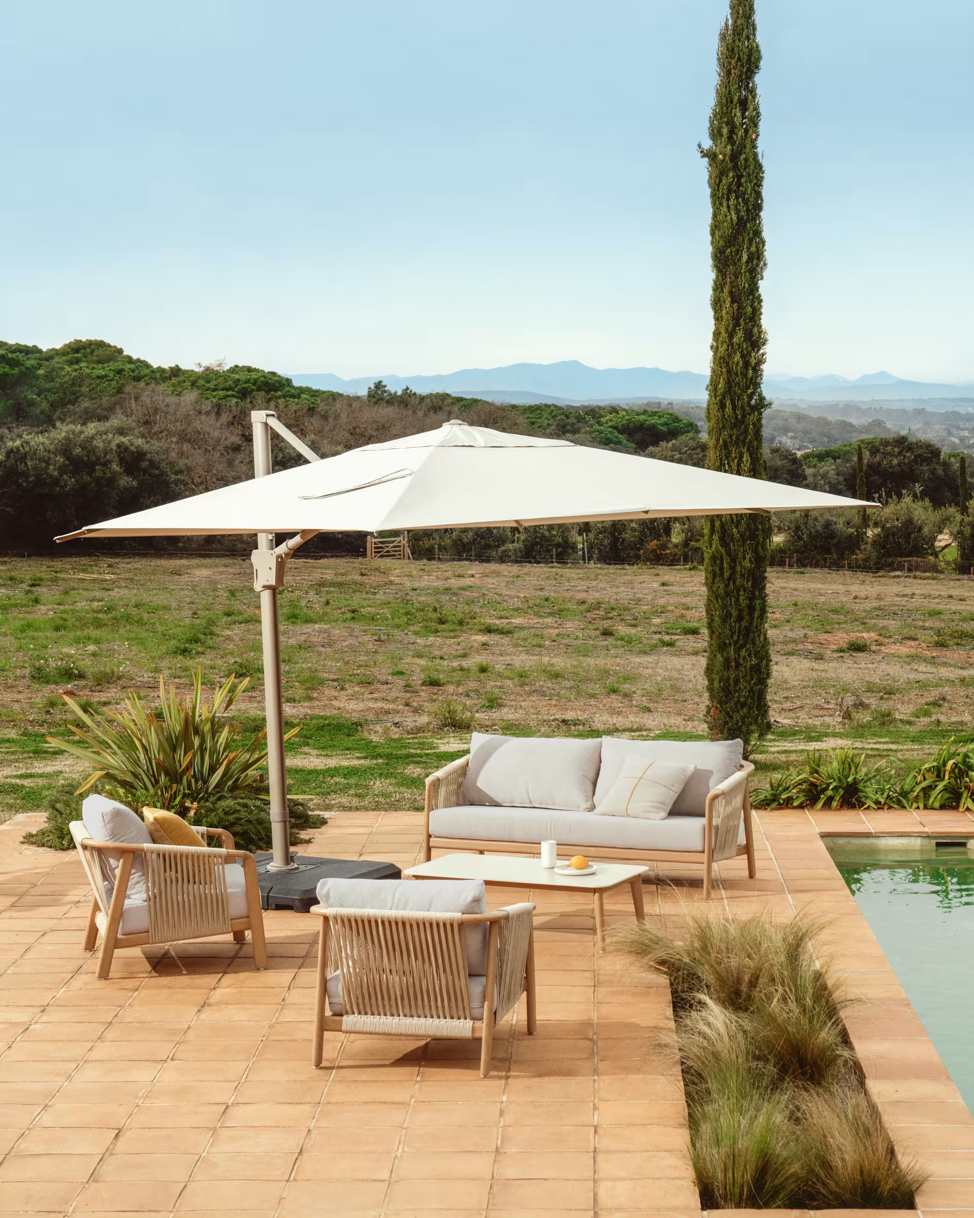 SIRTE Ecru Garden Set with Aluminum Base Imitating Wood