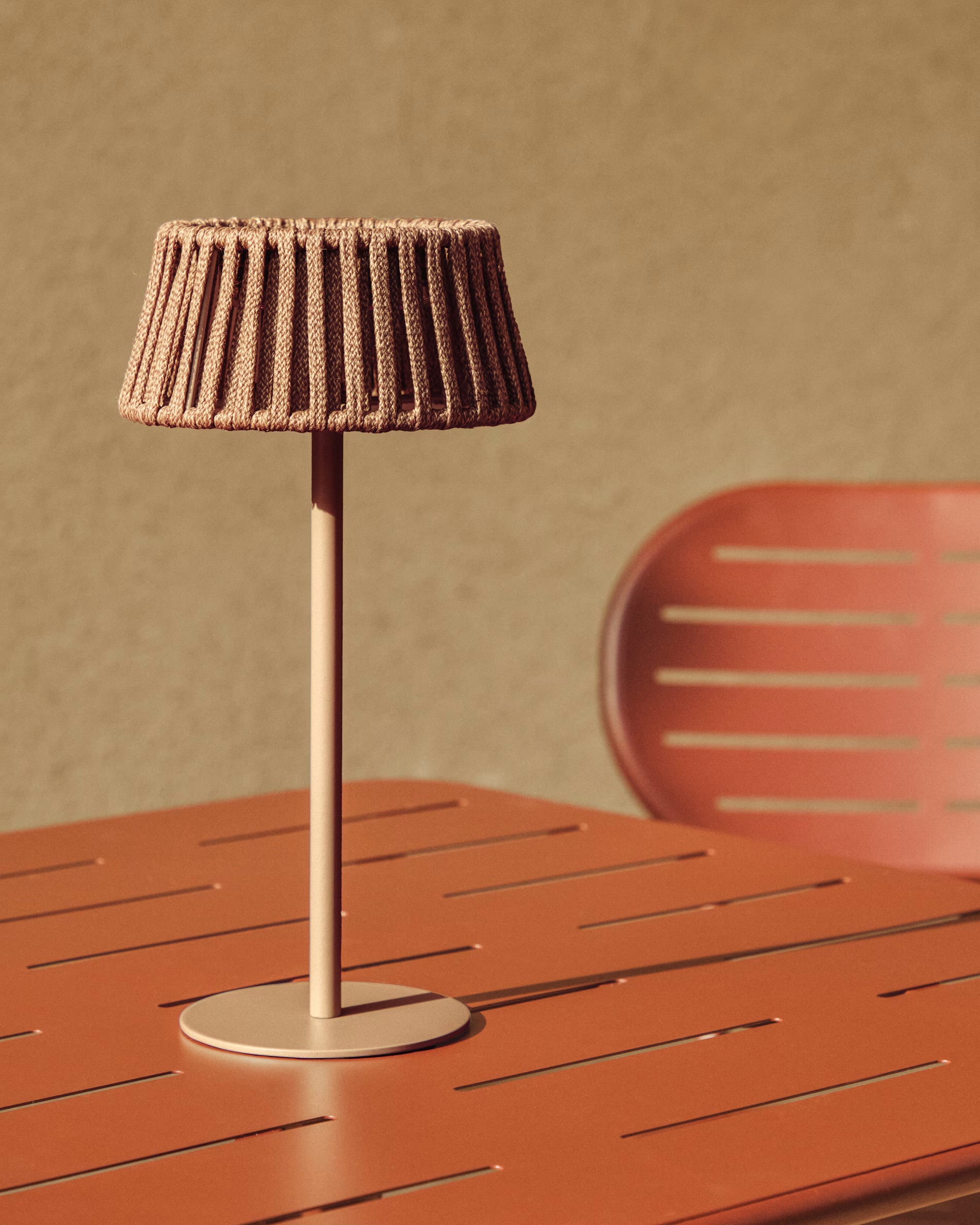 Solar-Gartenlampe ALDET beige