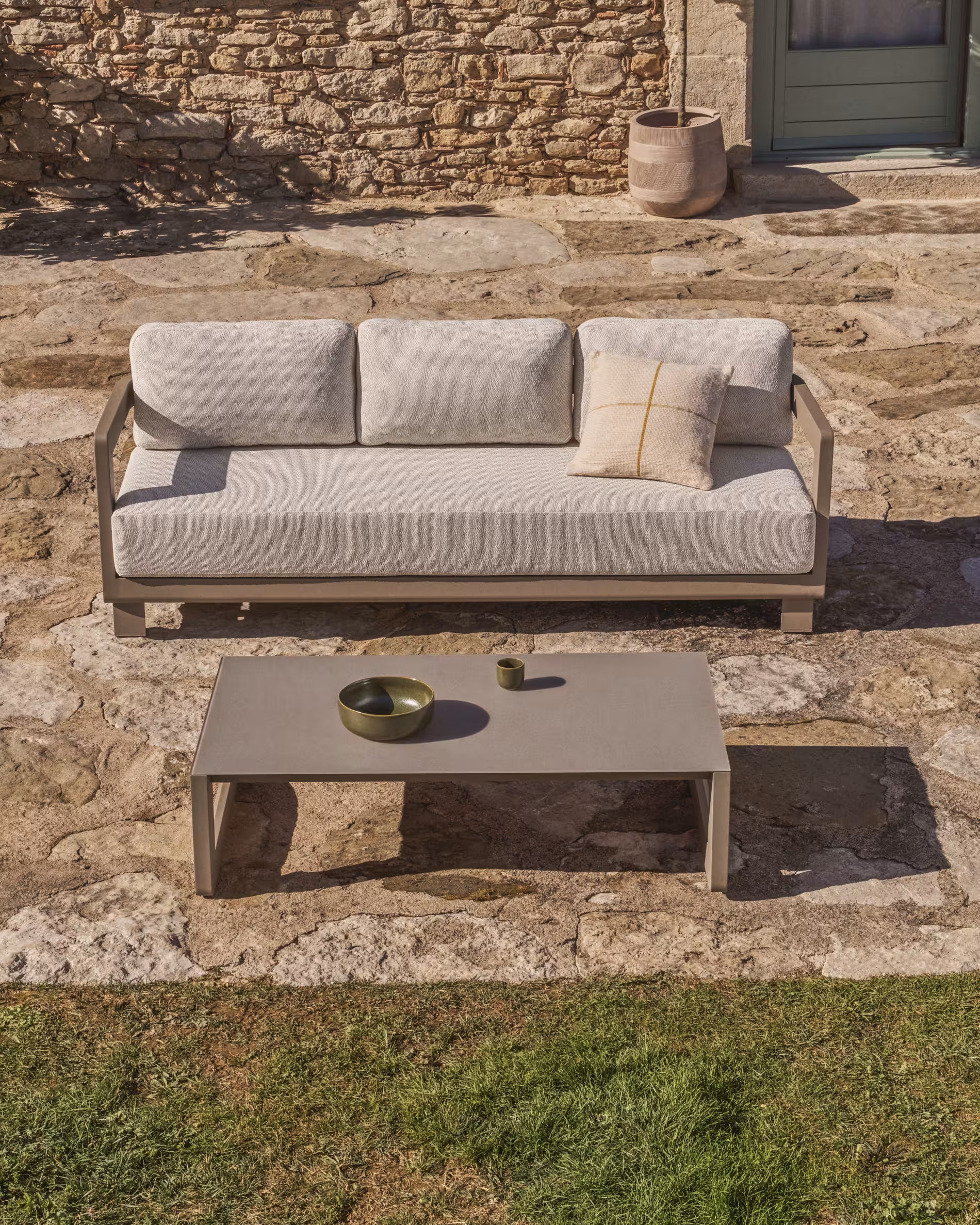 NERANO 2-Piece Garden Set in Gray-Beige