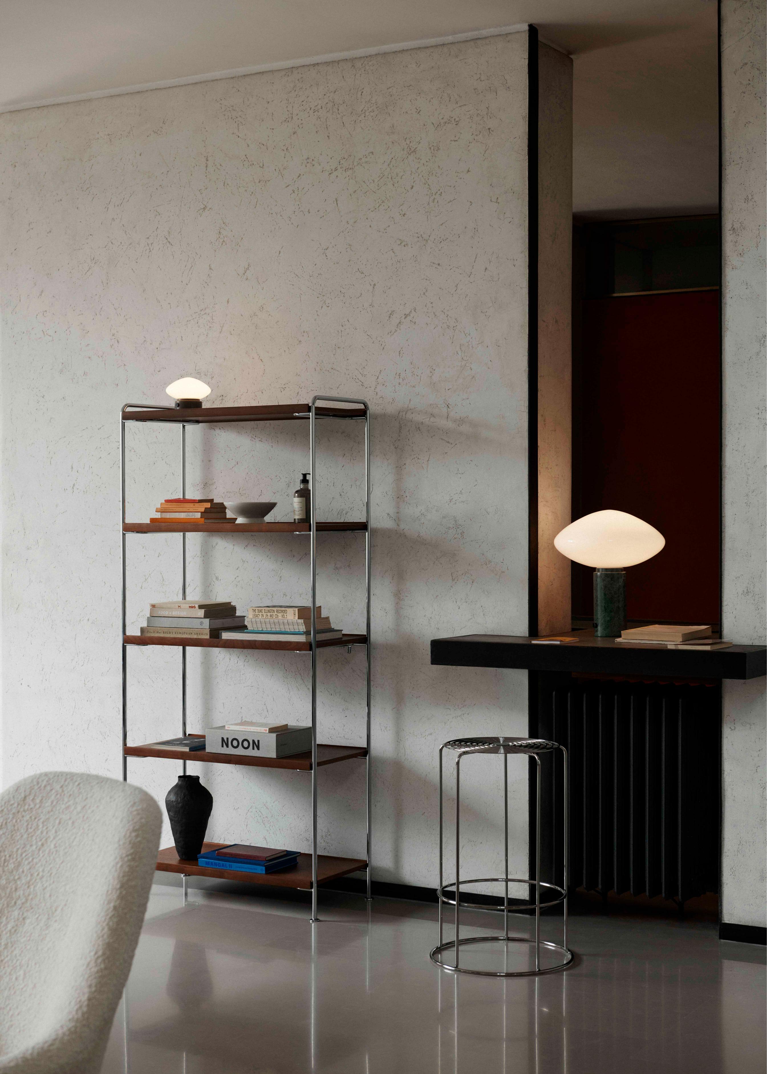 Regal ALIMA NDS6 verchromt mit Nussbaumholz