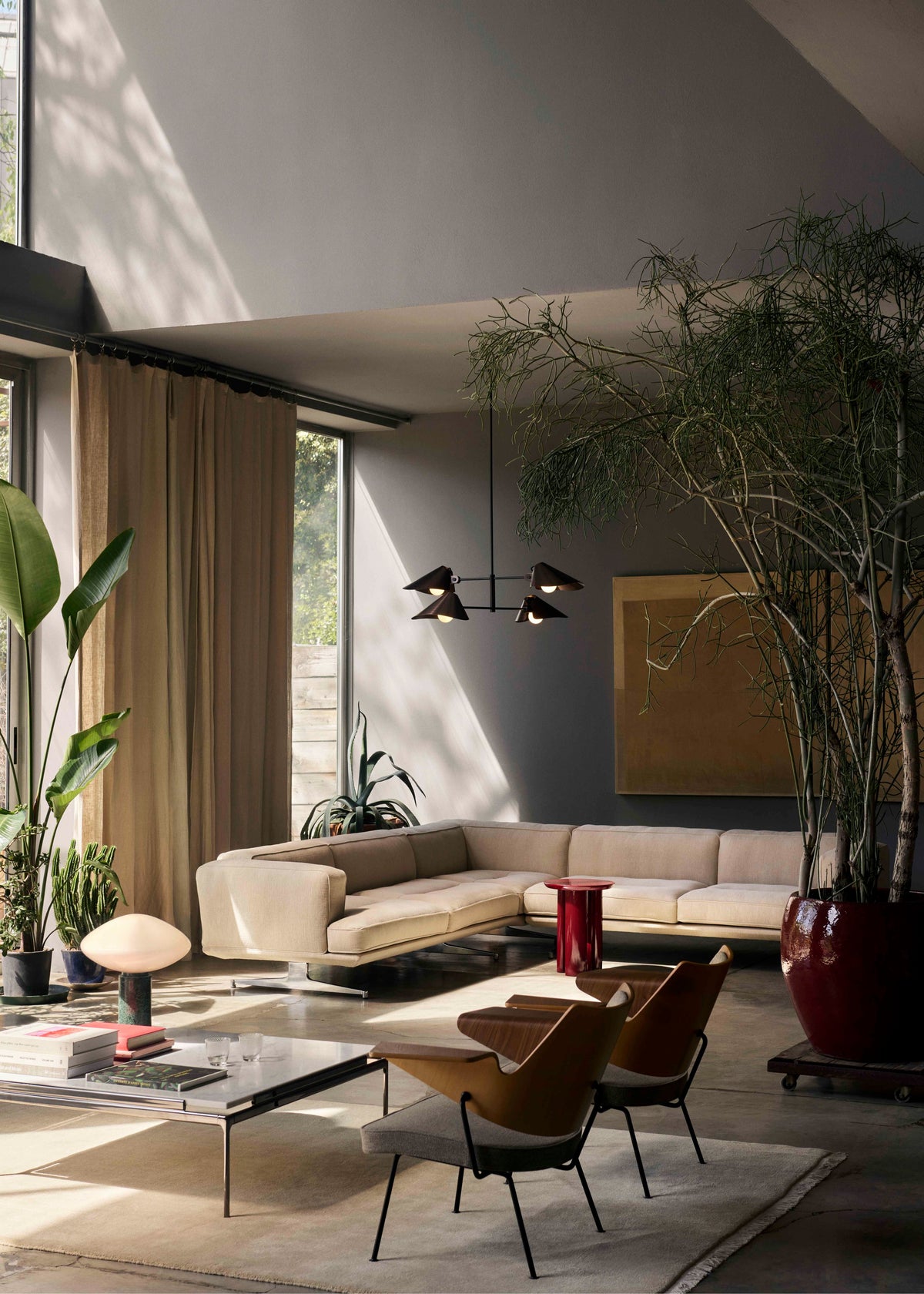 Symmetrische Eckcouch INLAND AV41 gepolstert mit Aluminiumgestell
