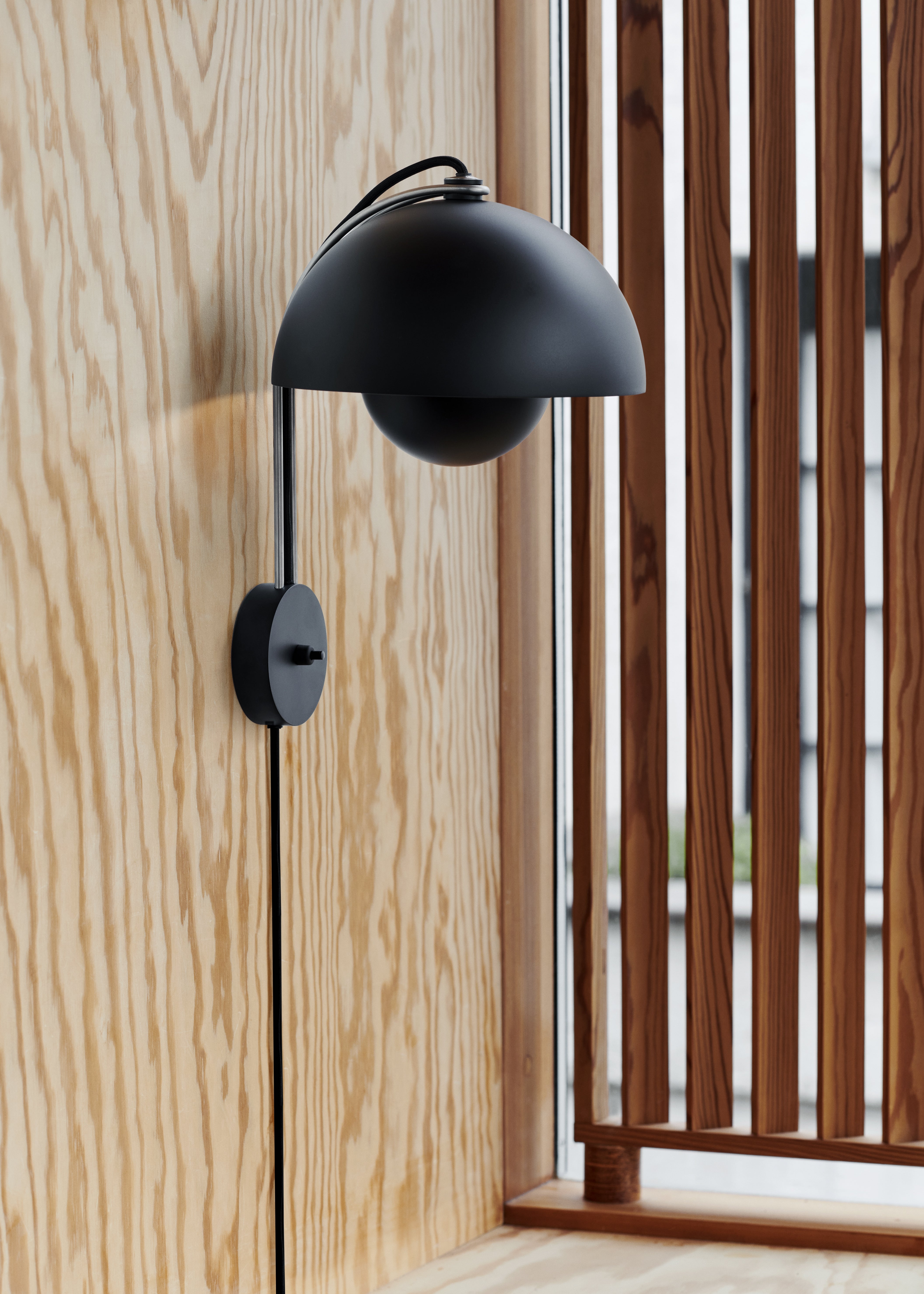 Wandlampe FLOWERPOT VP8 verchromt