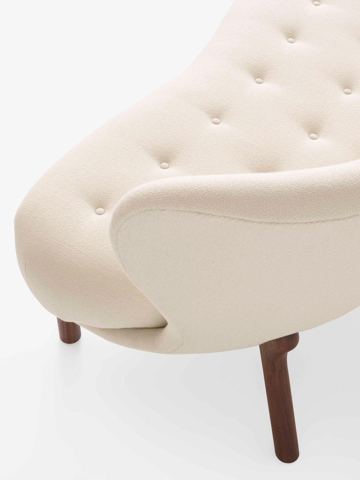 Zweisitzer-Sofa LITTLE PETRA VB2 mit Nussbaumgestell