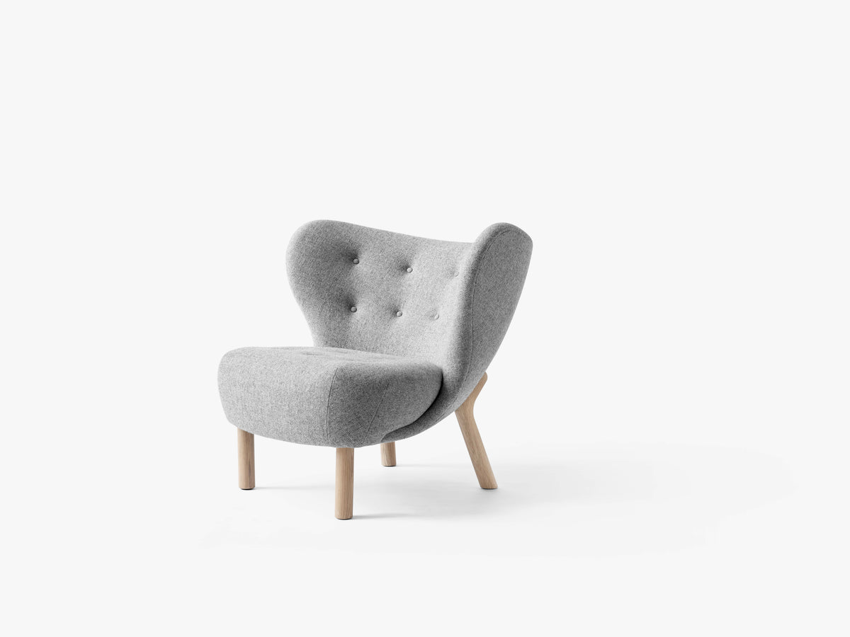 Sessel LITTLE PETRA VB1 gepolstert mit Eichen-Gestell